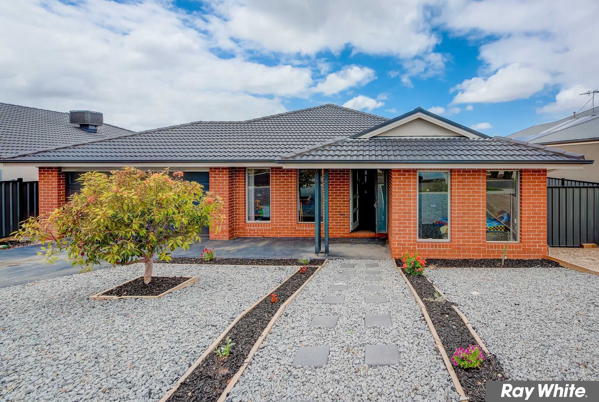 37 Tableland Road, Tarneit VIC 3029, Tarneit - Image 1