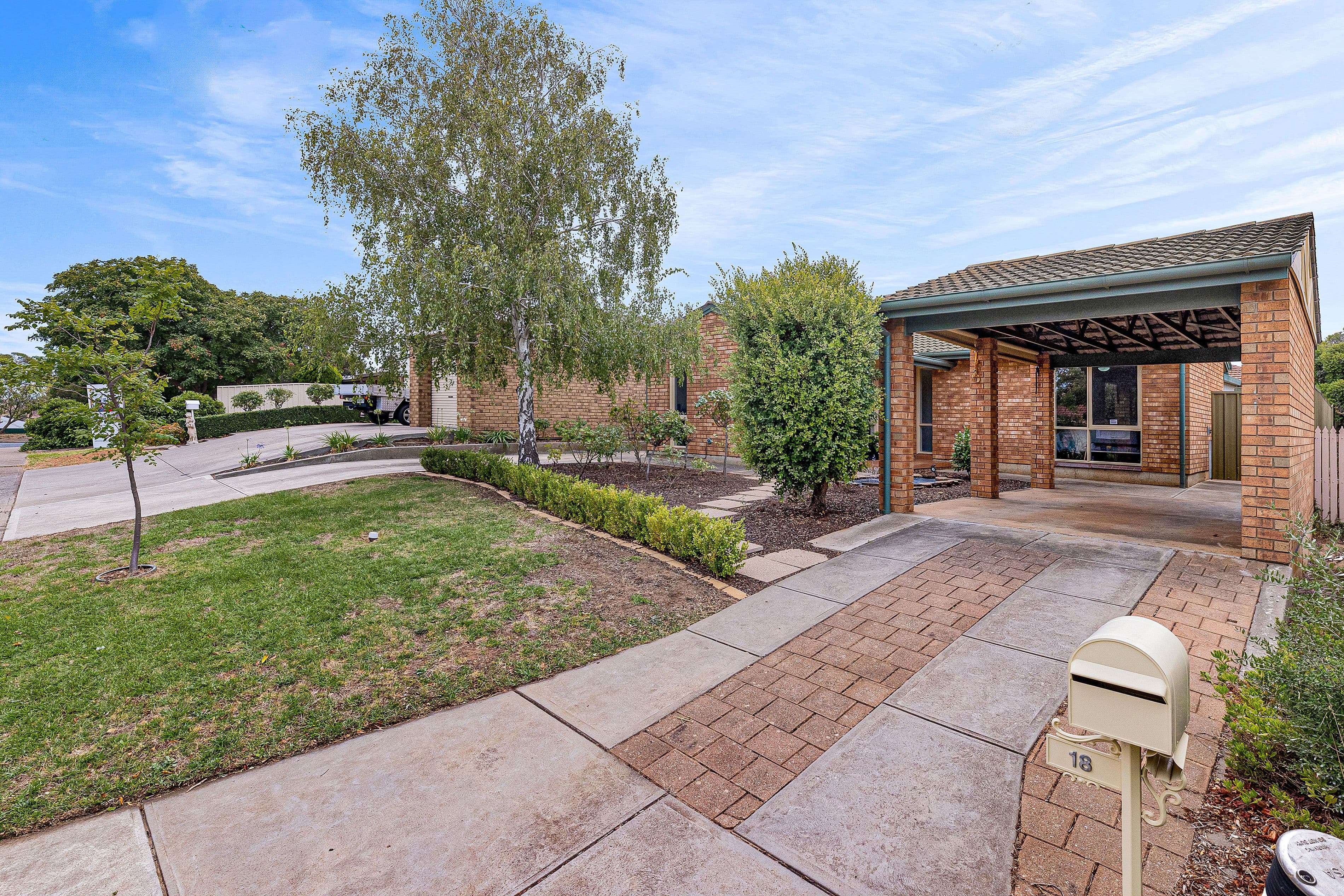 18 Glenlivet Court, Greenwith SA 5125, Greenwith - Thumbnail 2