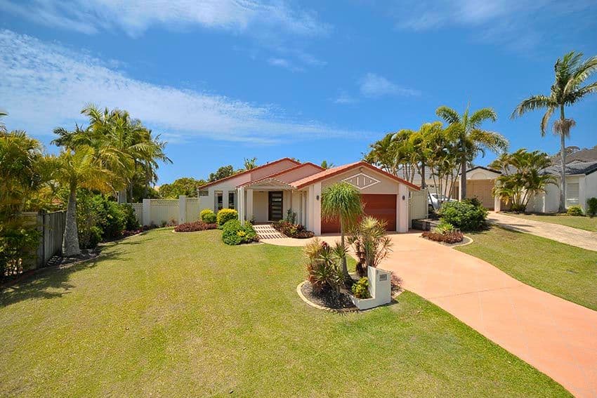 9 Rosebud Street, ROBINA QLD 4226, Robina - Image 1