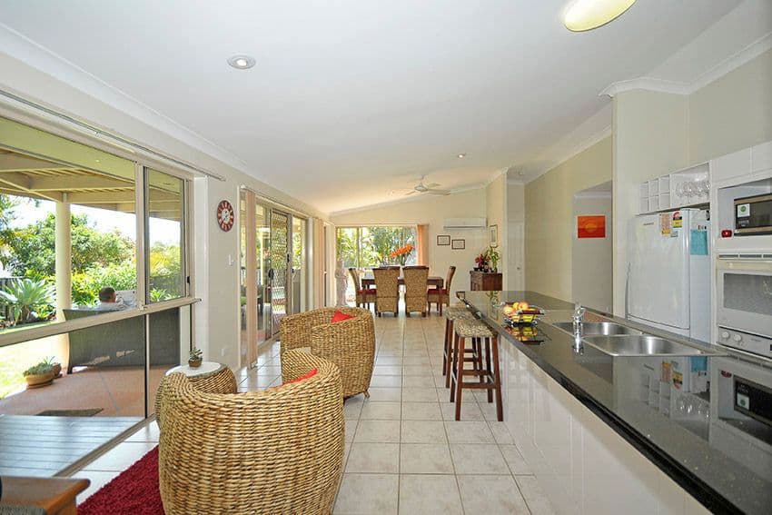 9 Rosebud Street, ROBINA QLD 4226, Robina - Thumbnail 2