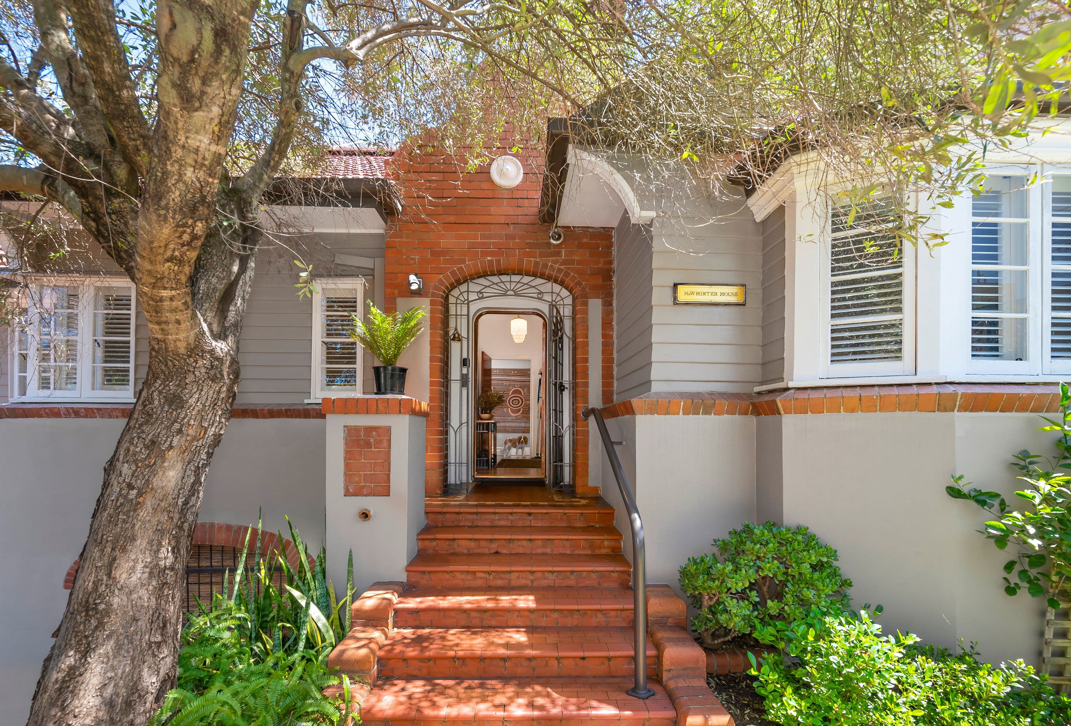 23 Rossiter Parade, Hamilton QLD 4007, Hamilton - Image 1