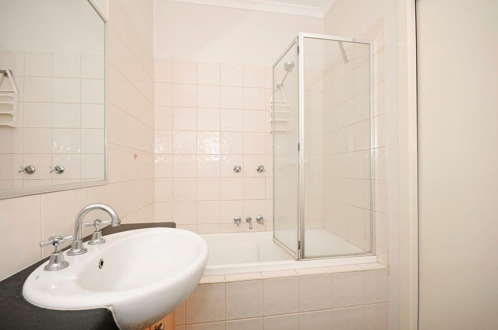 Unit 7, 13 HEWISH ROAD (Enter Via Lacey Street), CROYDON VIC 3136, Croydon - Thumbnail 5