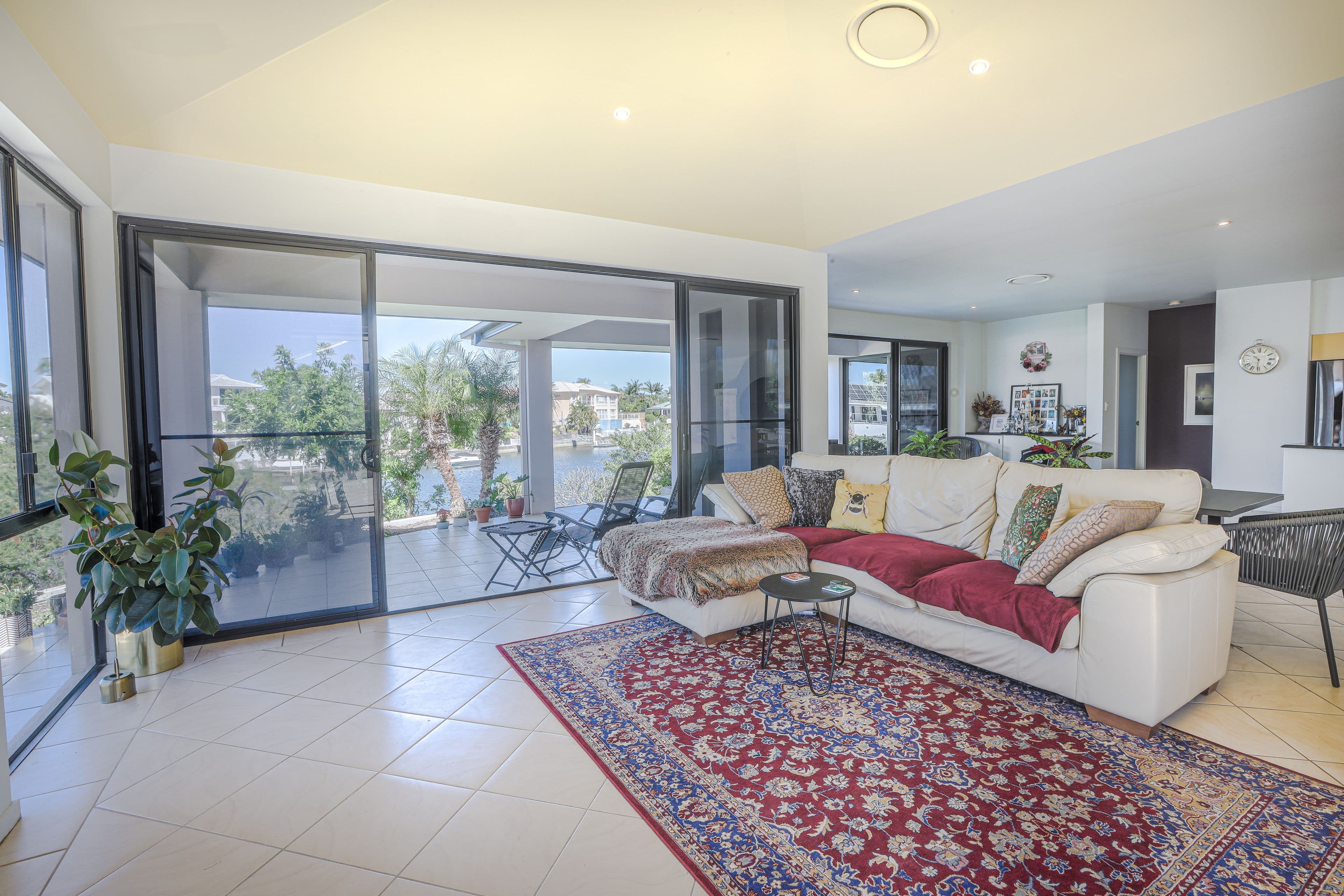 7 Catalina Court, Mermaid Waters QLD 4218, Mermaid Waters - Thumbnail 7