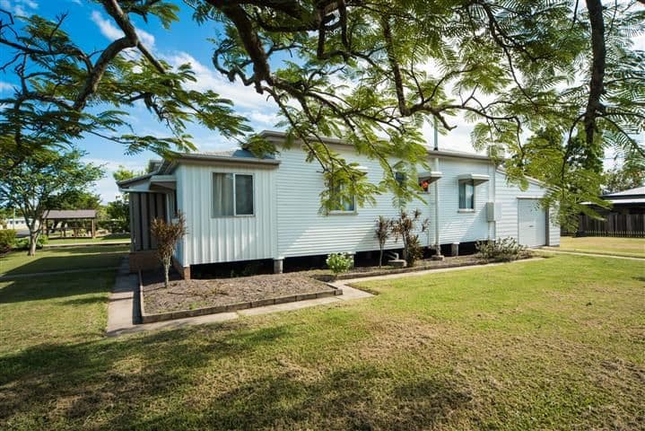 2 Barry Street, Proserpine QLD 4800, Proserpine - Thumbnail 2