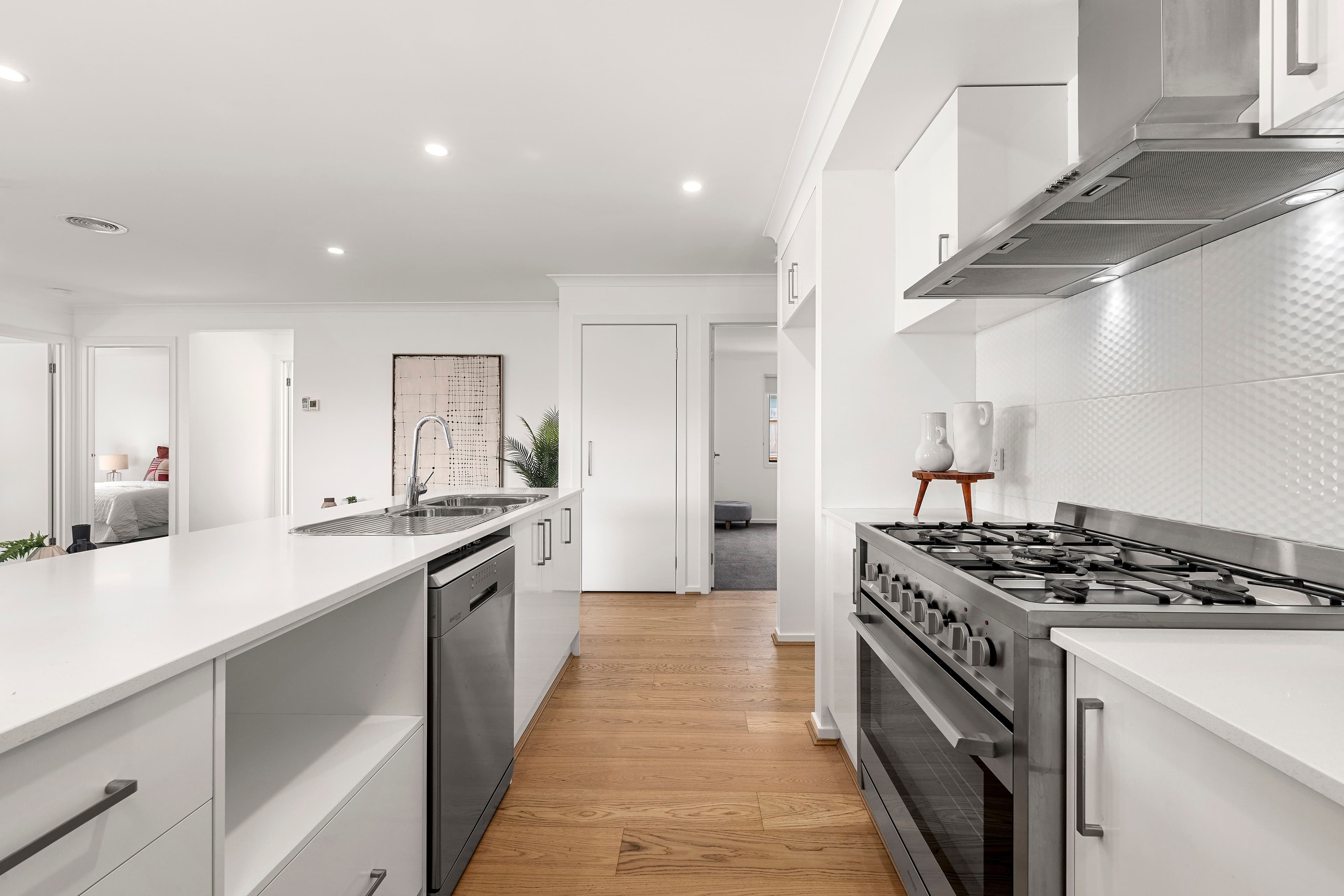 25 Alcantara Boulevard, Wallan VIC 3756, Wallan - Thumbnail 2