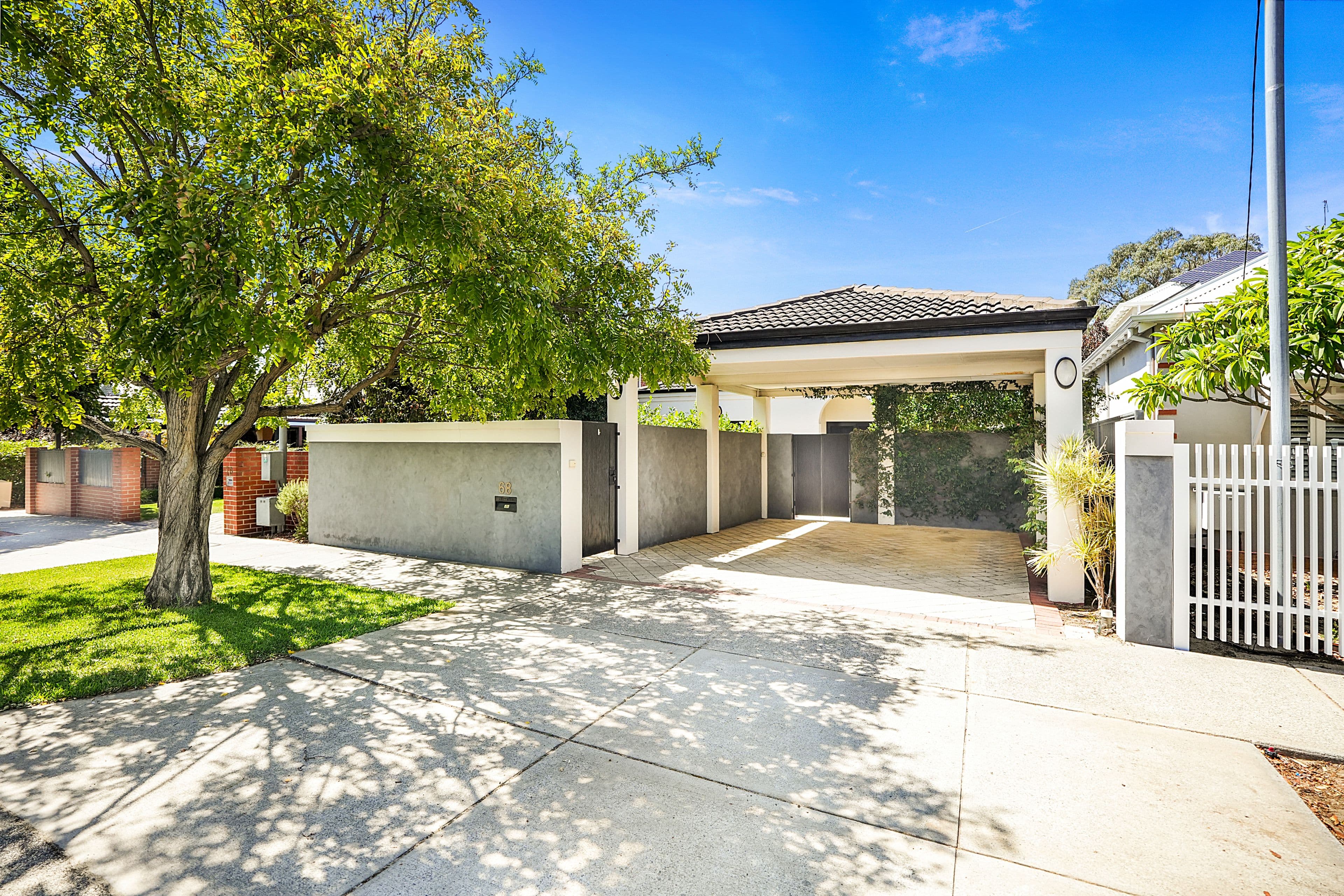 68 Kalgoorlie Street, Mount Hawthorn WA 6016, Mount Hawthorn - Thumbnail 2
