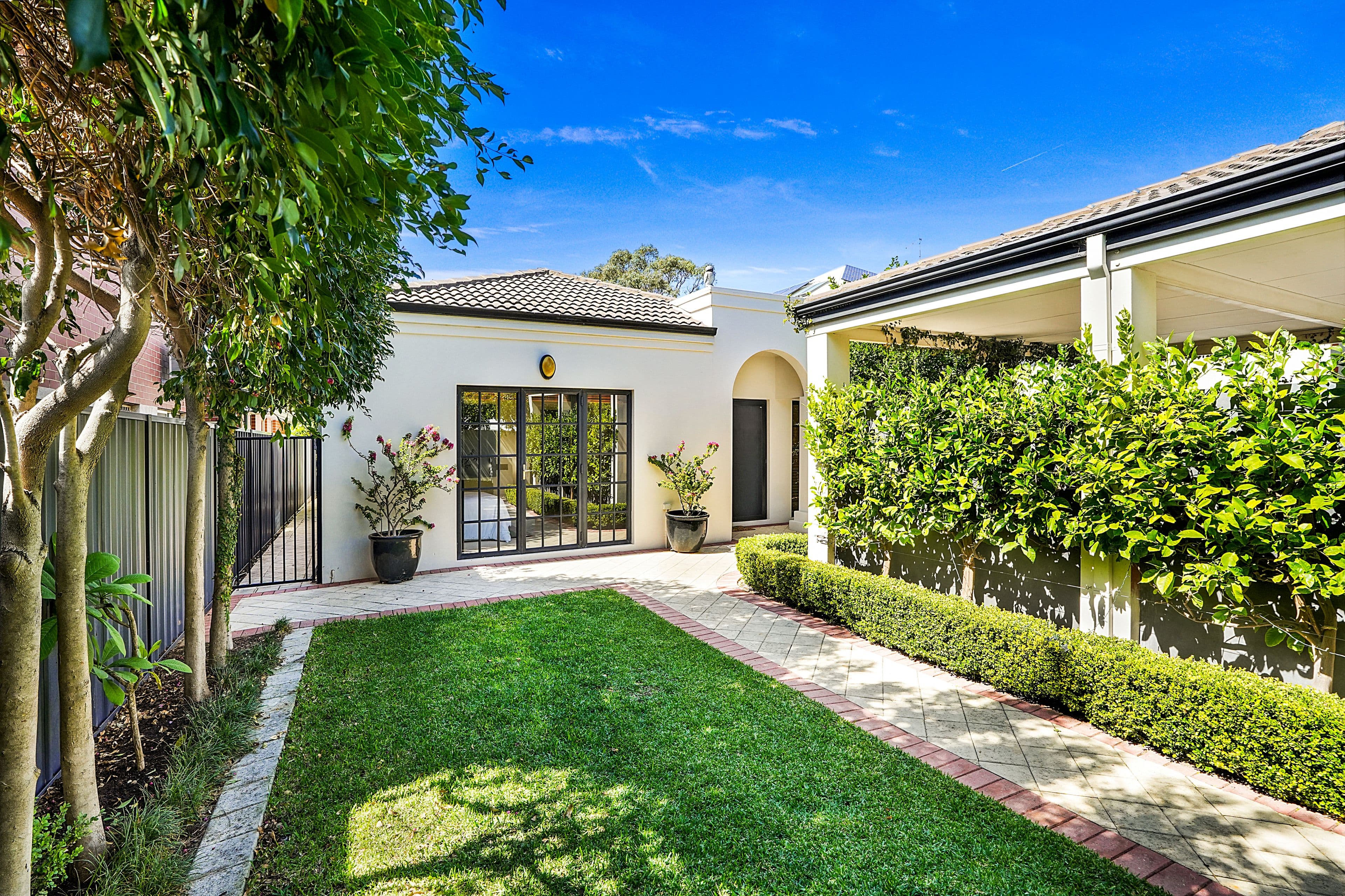 68 Kalgoorlie Street, Mount Hawthorn WA 6016, Mount Hawthorn - Thumbnail 3