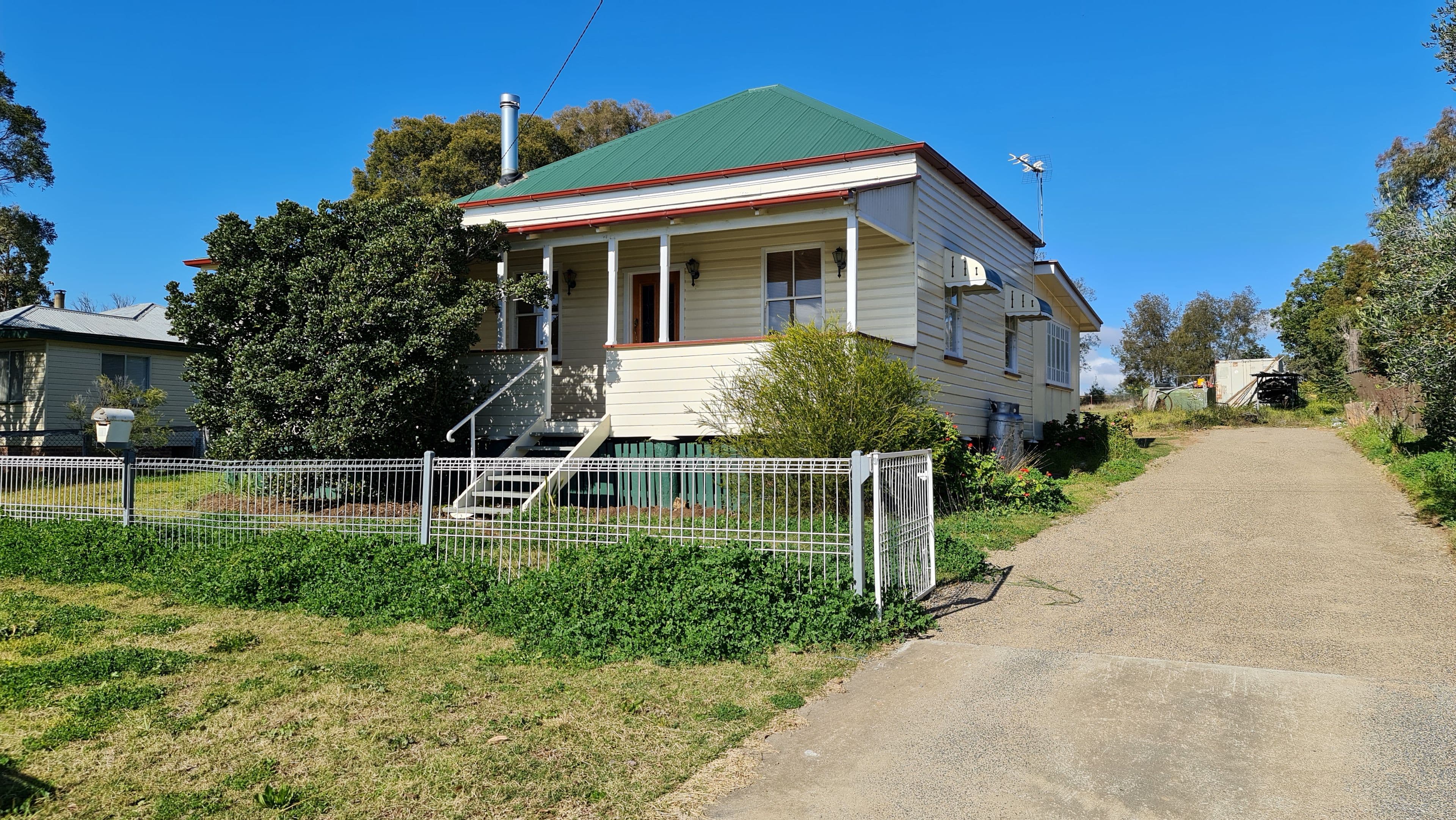 10 Moncrieffe Street, Warwick QLD 4370, Warwick - Image 1