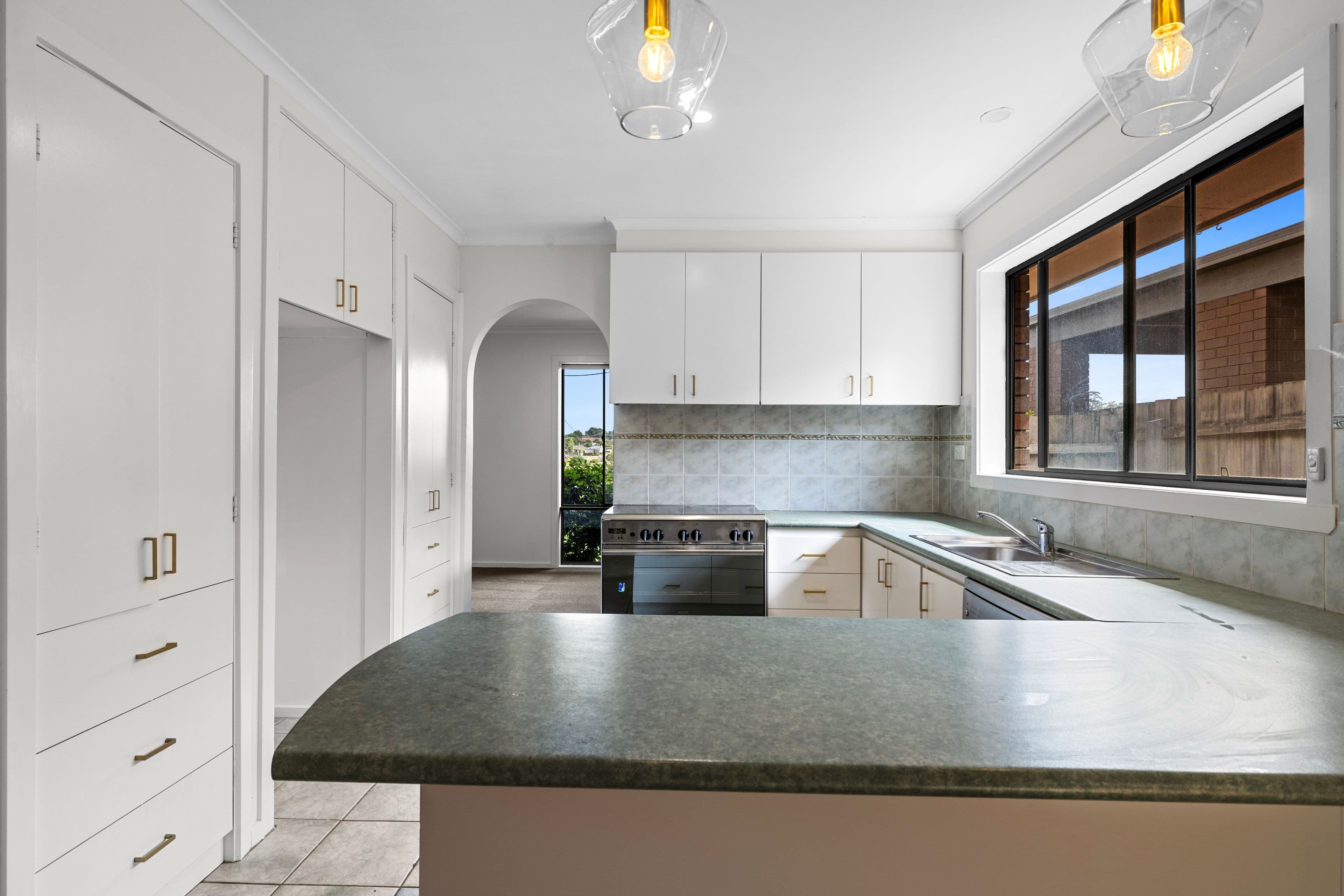 8 Valley View Crescent, Leongatha VIC 3953, Leongatha - Thumbnail 4