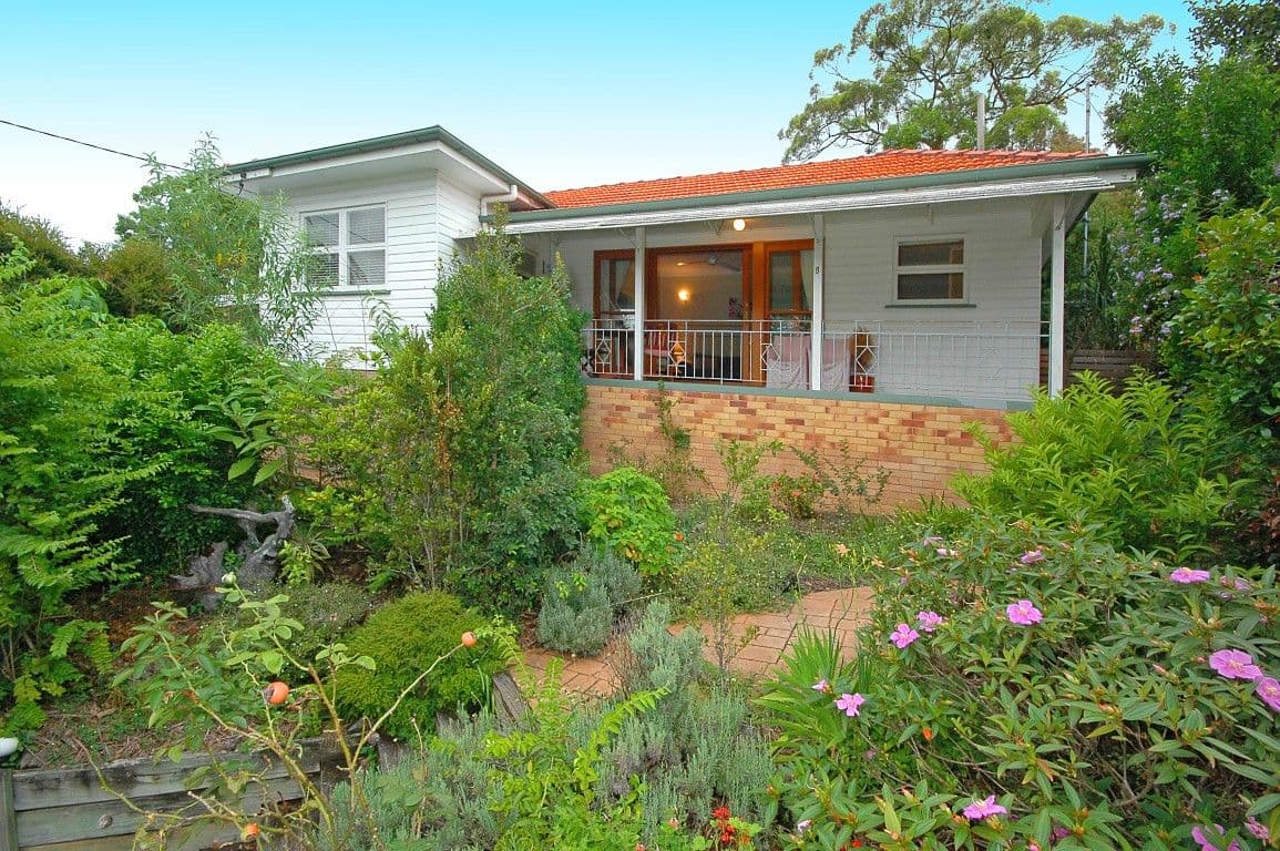 8 Gill Street, HOLLAND PARK QLD 4121, Holland Park - Image 1