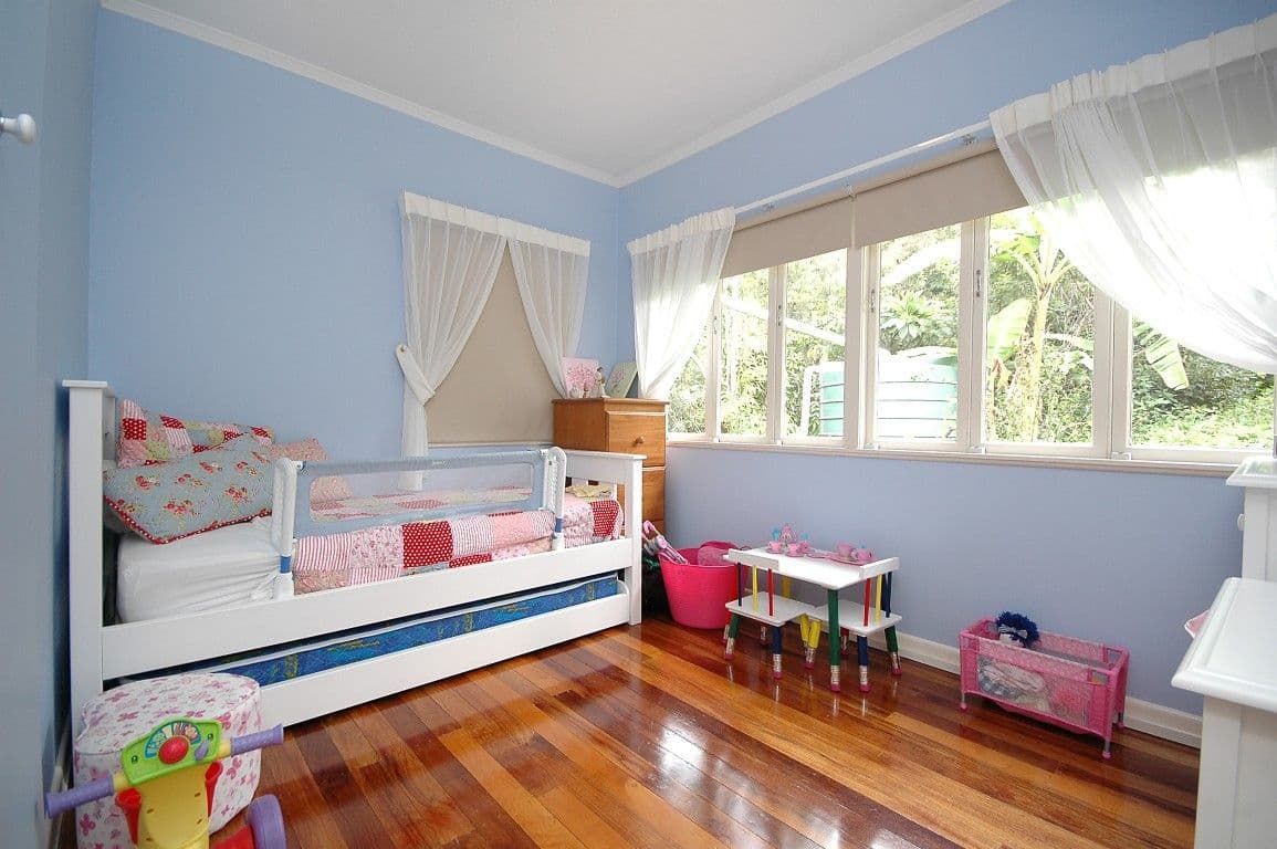 8 Gill Street, HOLLAND PARK QLD 4121, Holland Park - Thumbnail 8