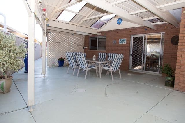 2 Regehr Street, WARNBRO WA 6169, Warnbro - Thumbnail 6