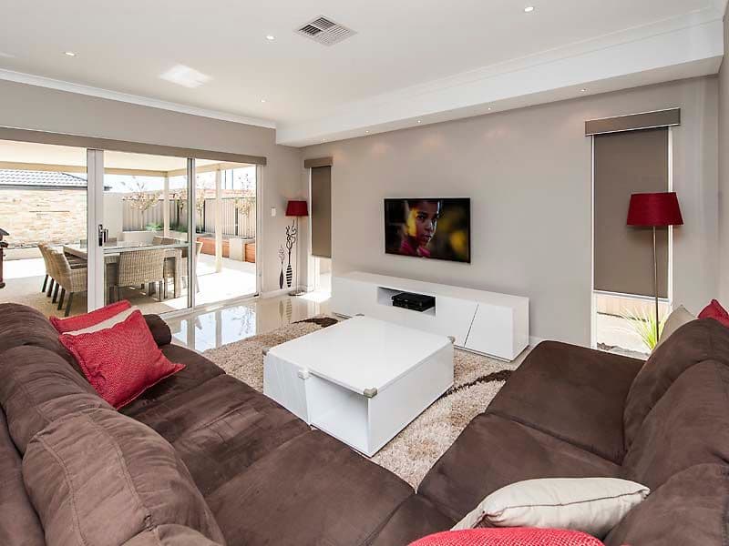 9 Riviera Turn, PIARA WATERS WA 6112, Piara Waters - Thumbnail 4