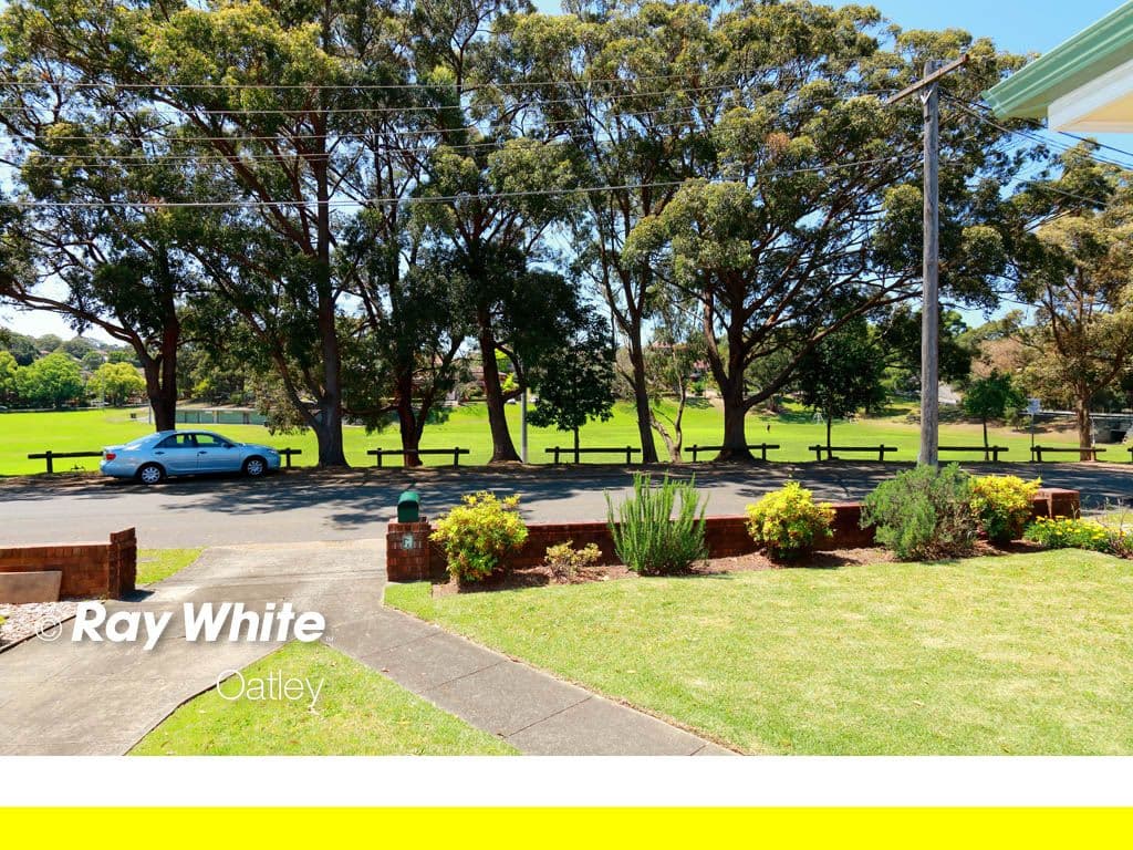 33 Mountbatten Street, Oatley NSW 2223, Oatley - Thumbnail 2