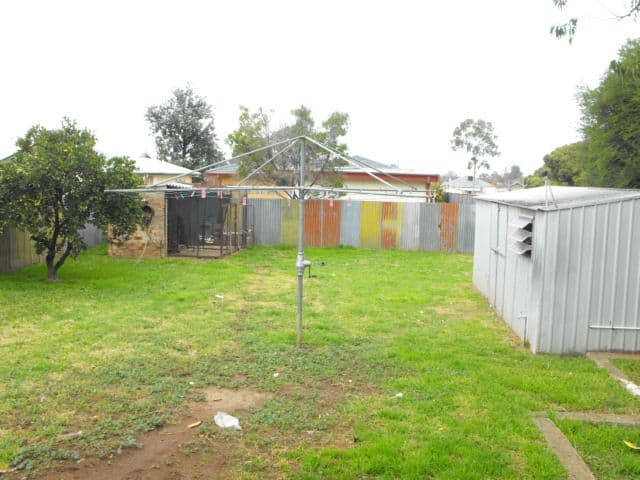 77 Dalton Street, PARKES NSW 2870, Parkes - Thumbnail 7