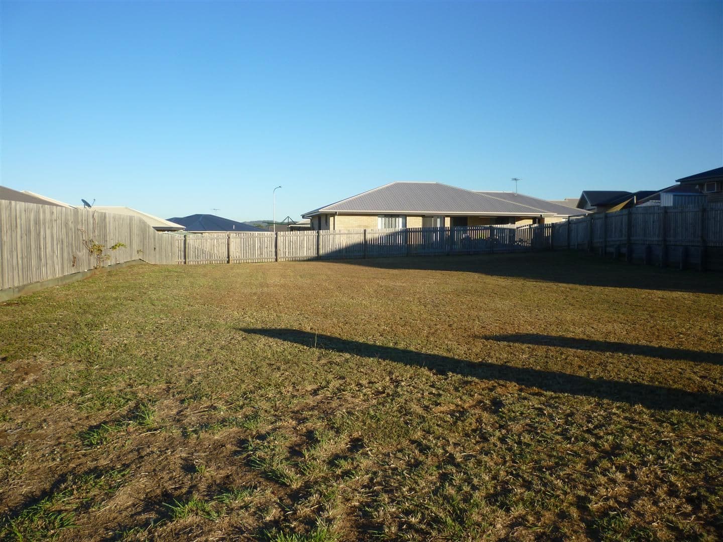 10 Emery Street, Gracemere QLD 4702, Gracemere - Thumbnail 4