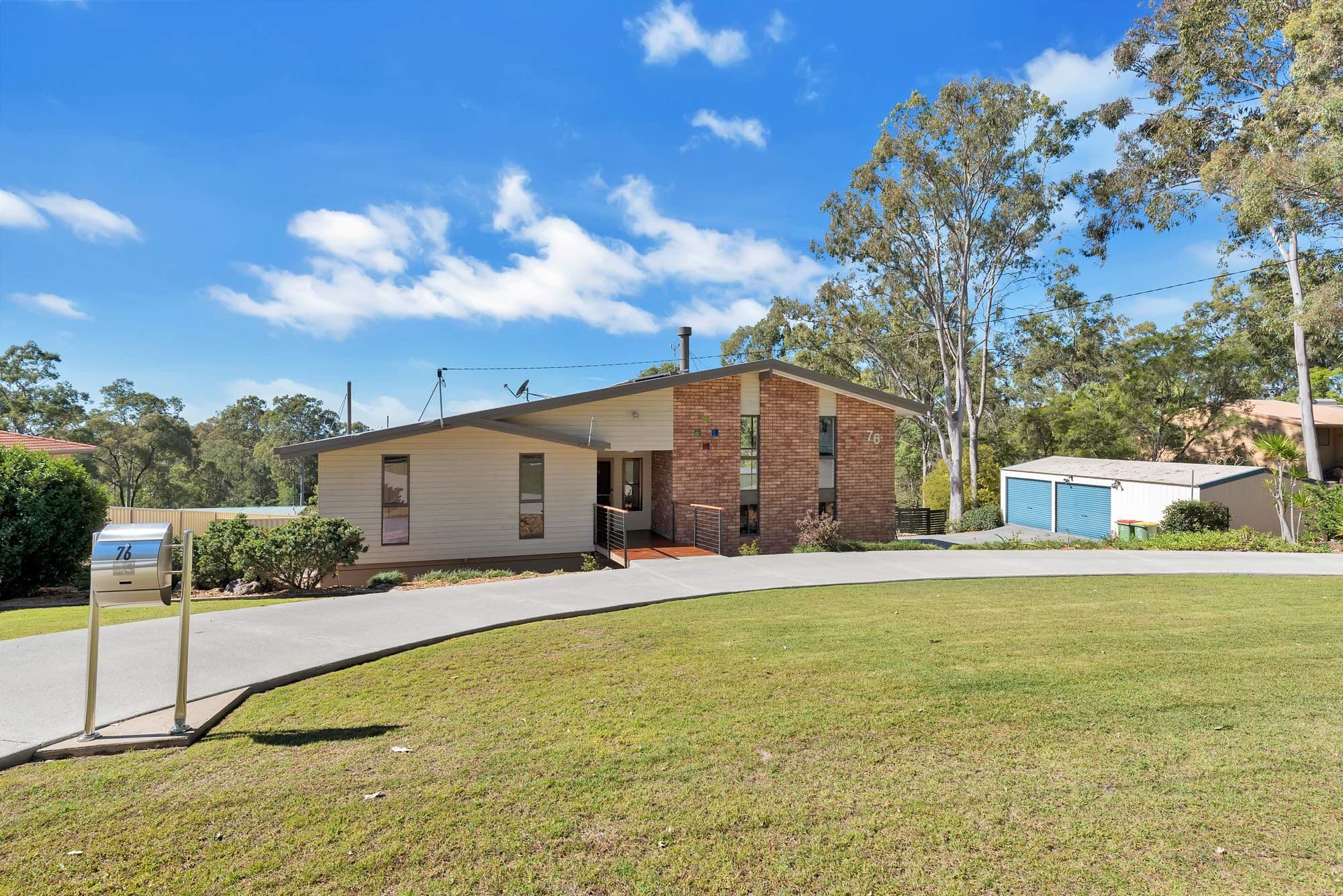76 Castle Hill Drive South, Gaven QLD 4211, Gaven - Image 1