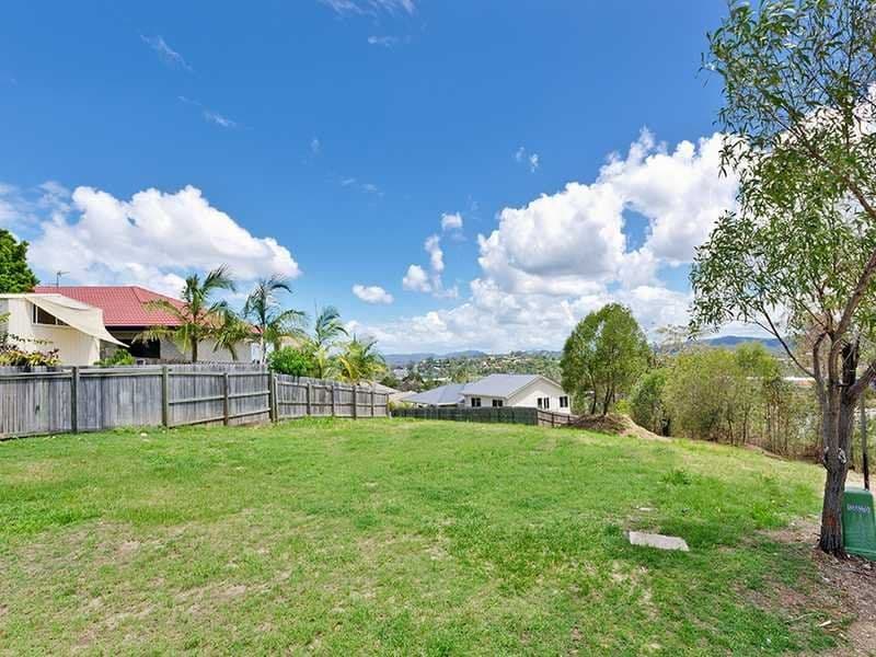 4 Mullingar Place, CARRARA QLD 4211, Carrara - Thumbnail 5