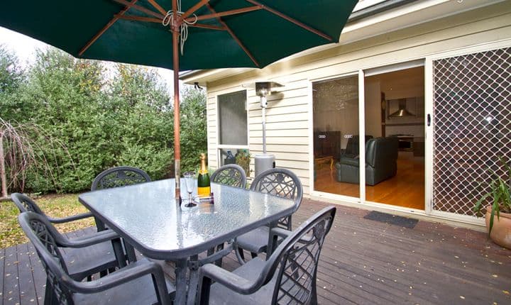 32 Sellars Street, WATSONIA NORTH VIC 3087, Watsonia North - Thumbnail 8