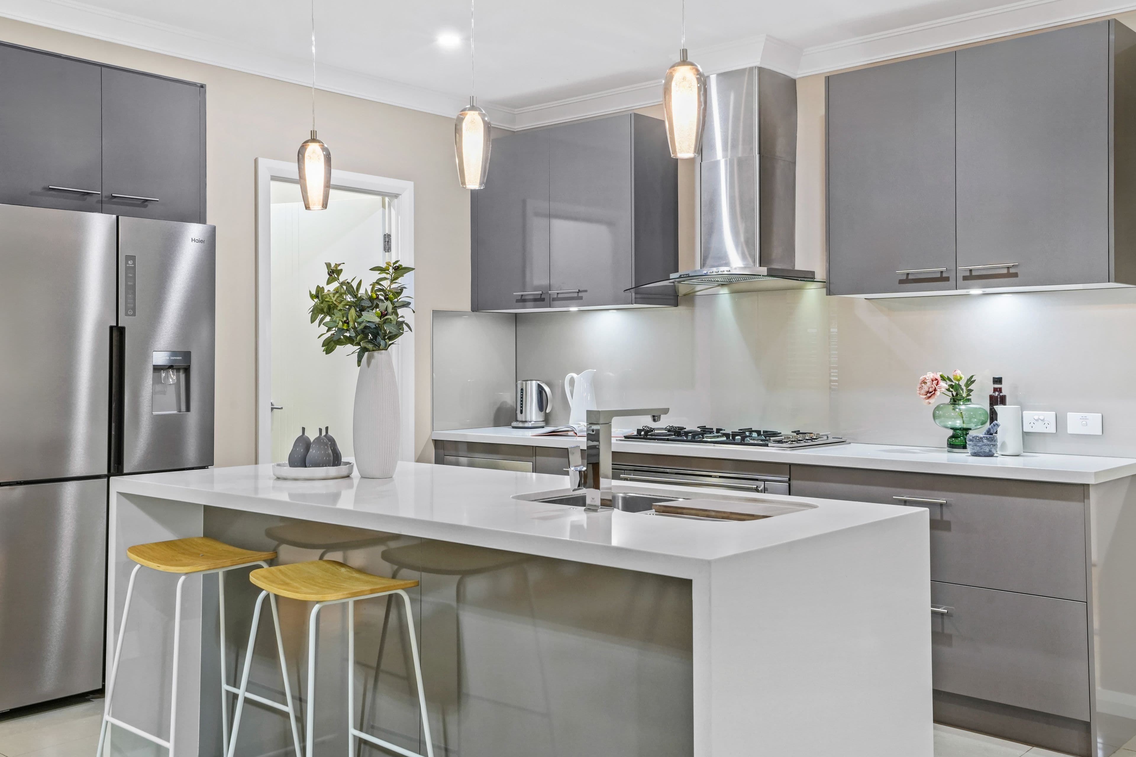 146 Edgeworth Avenue, Kanahooka, North Kellyville - Thumbnail 3