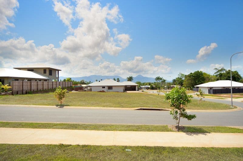 Lot 38 City View Crescent, MOOROOBOOL QLD 4870, Mooroobool - Thumbnail 4