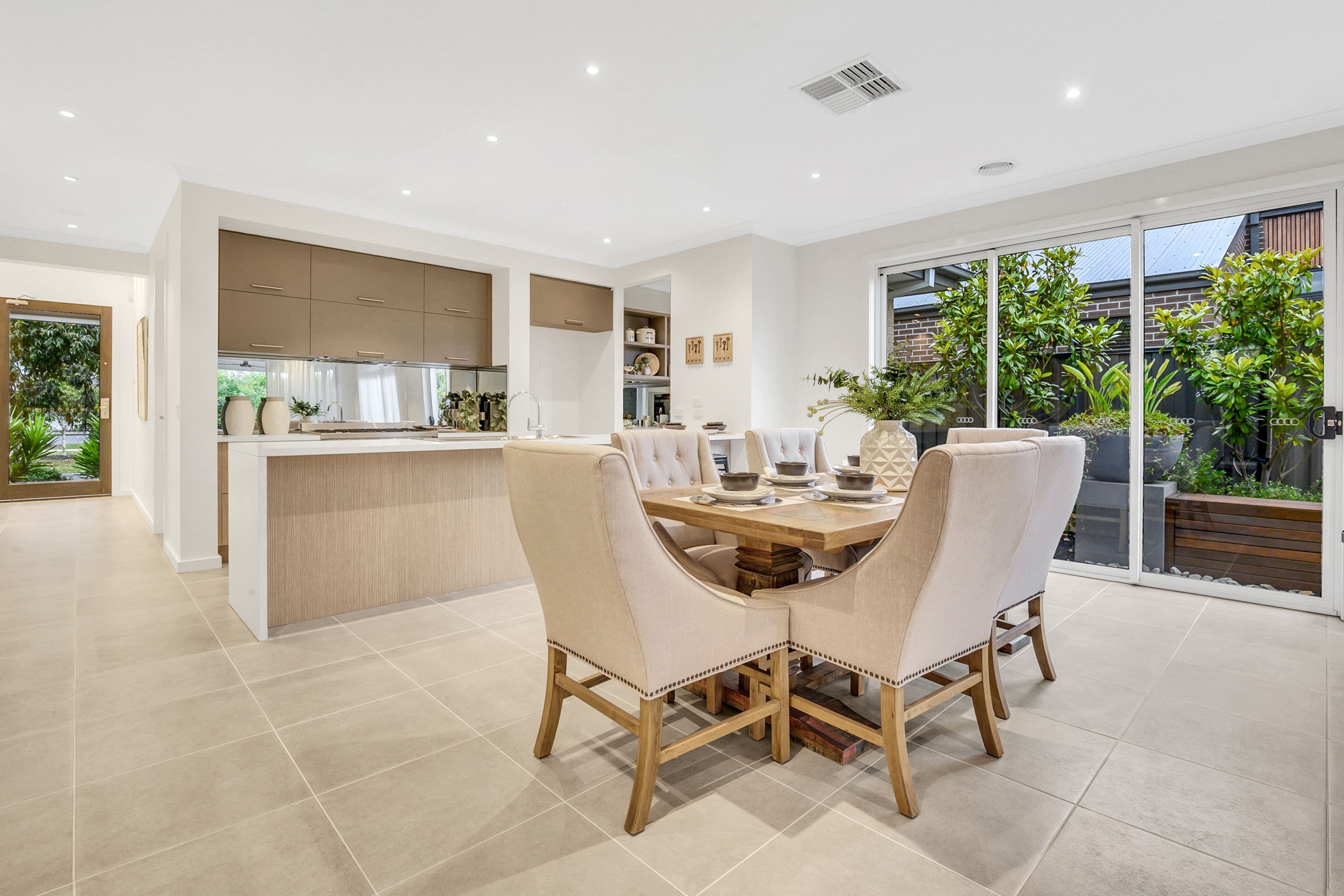 79 Whitfield Crescent, Craigieburn VIC 3064, Craigieburn - Thumbnail 7