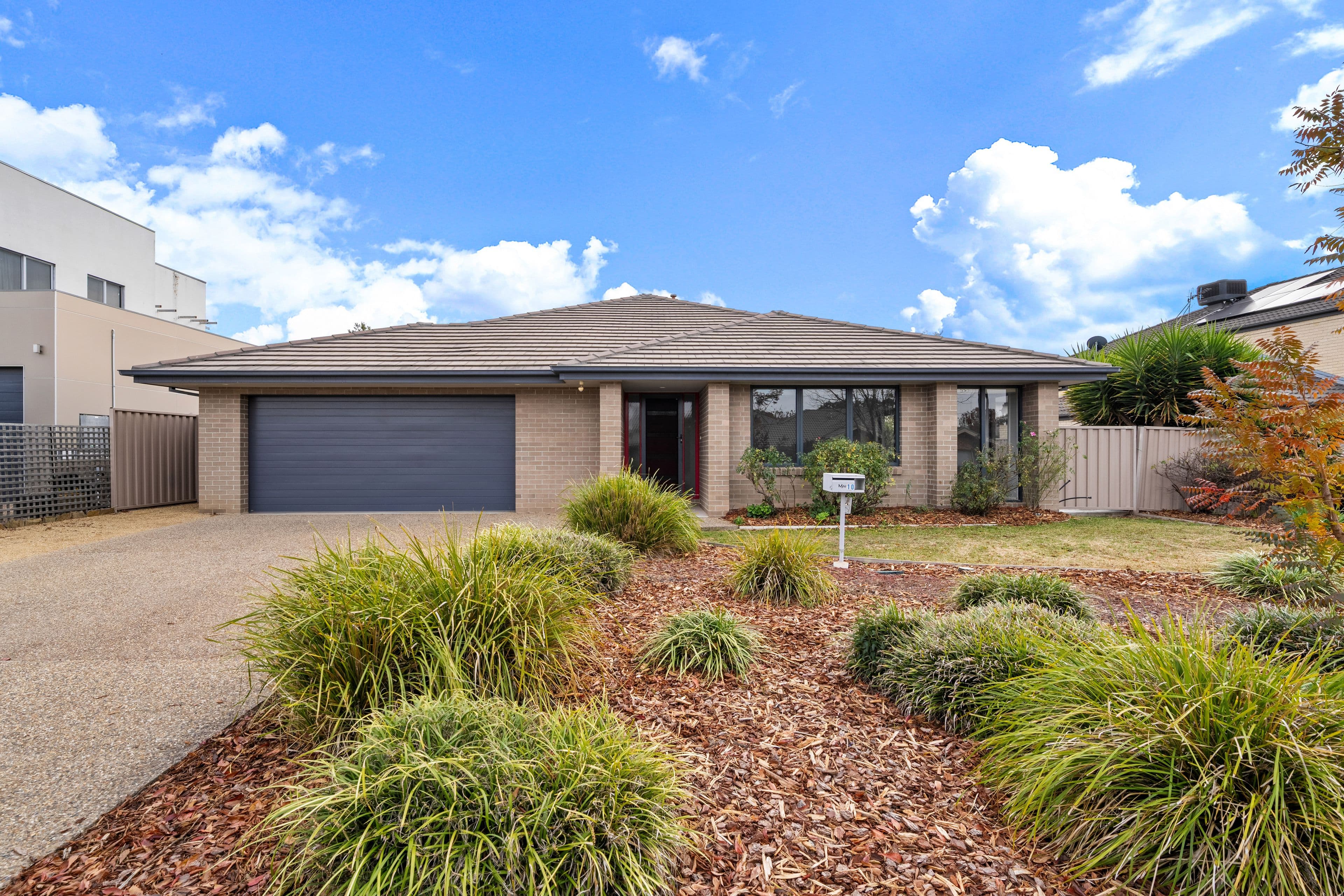 10 Broomfield Street, McKellar ACT 2617, McKellar - Image 1