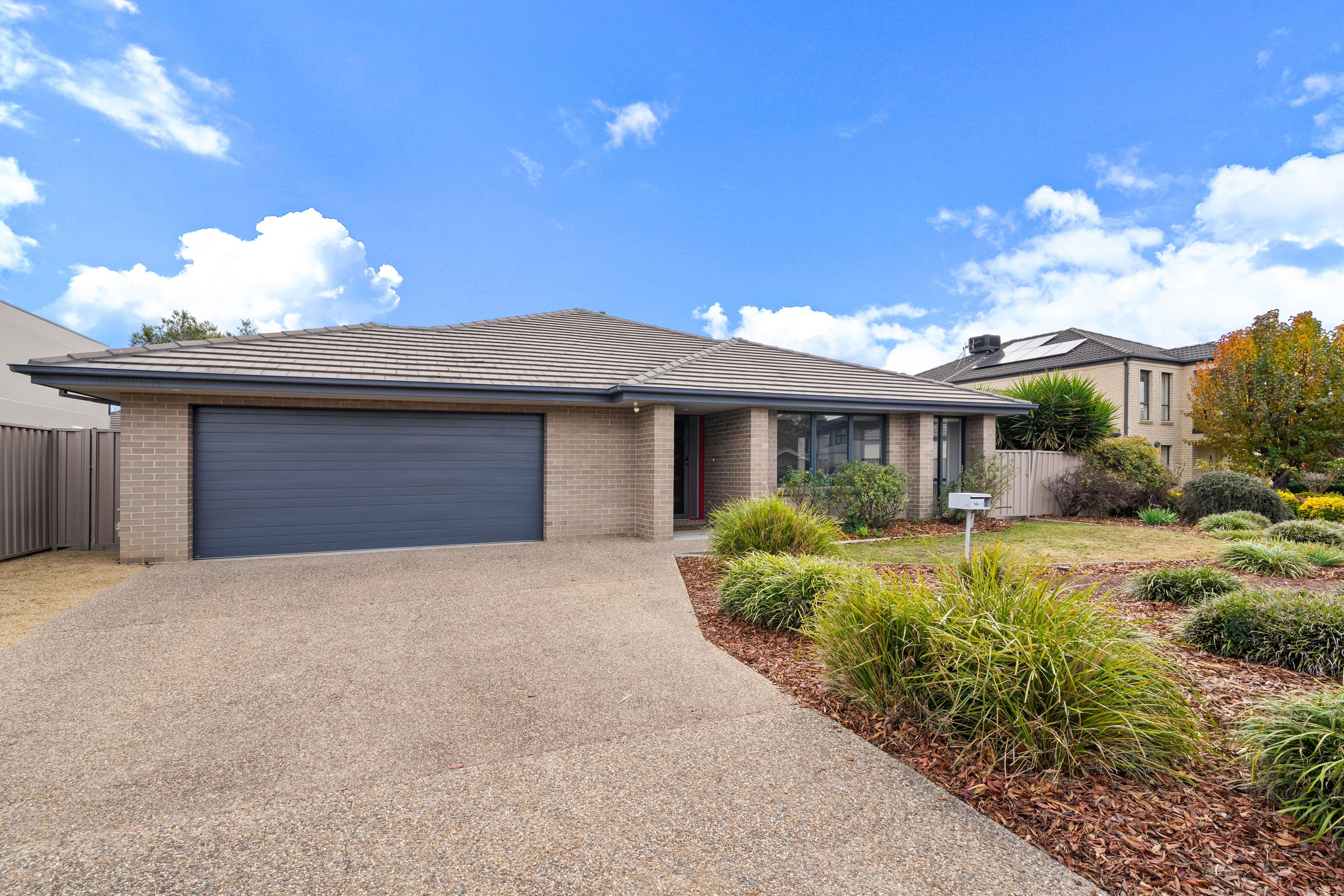 10 Broomfield Street, McKellar ACT 2617, McKellar - Thumbnail 2