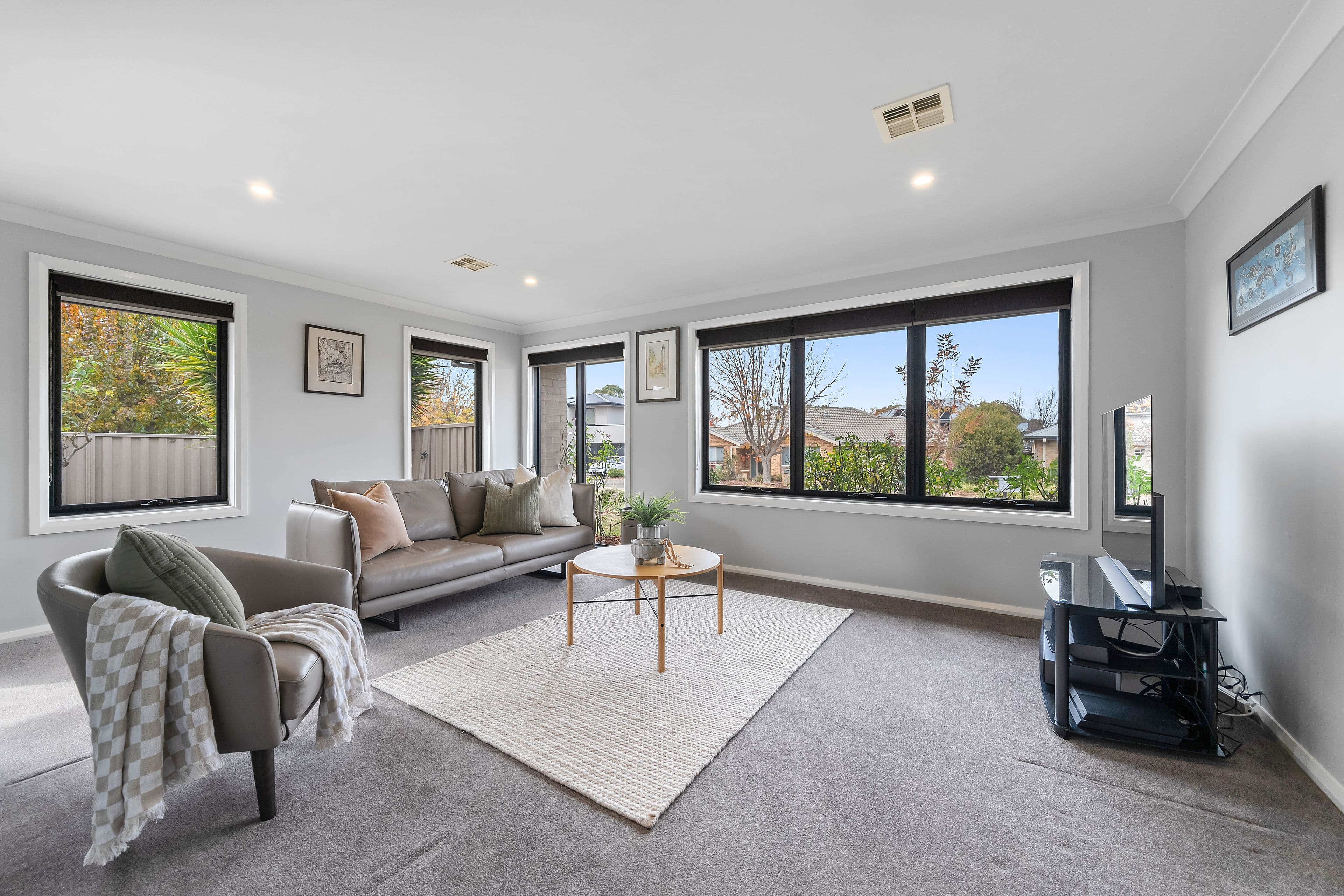 10 Broomfield Street, McKellar ACT 2617, McKellar - Thumbnail 4
