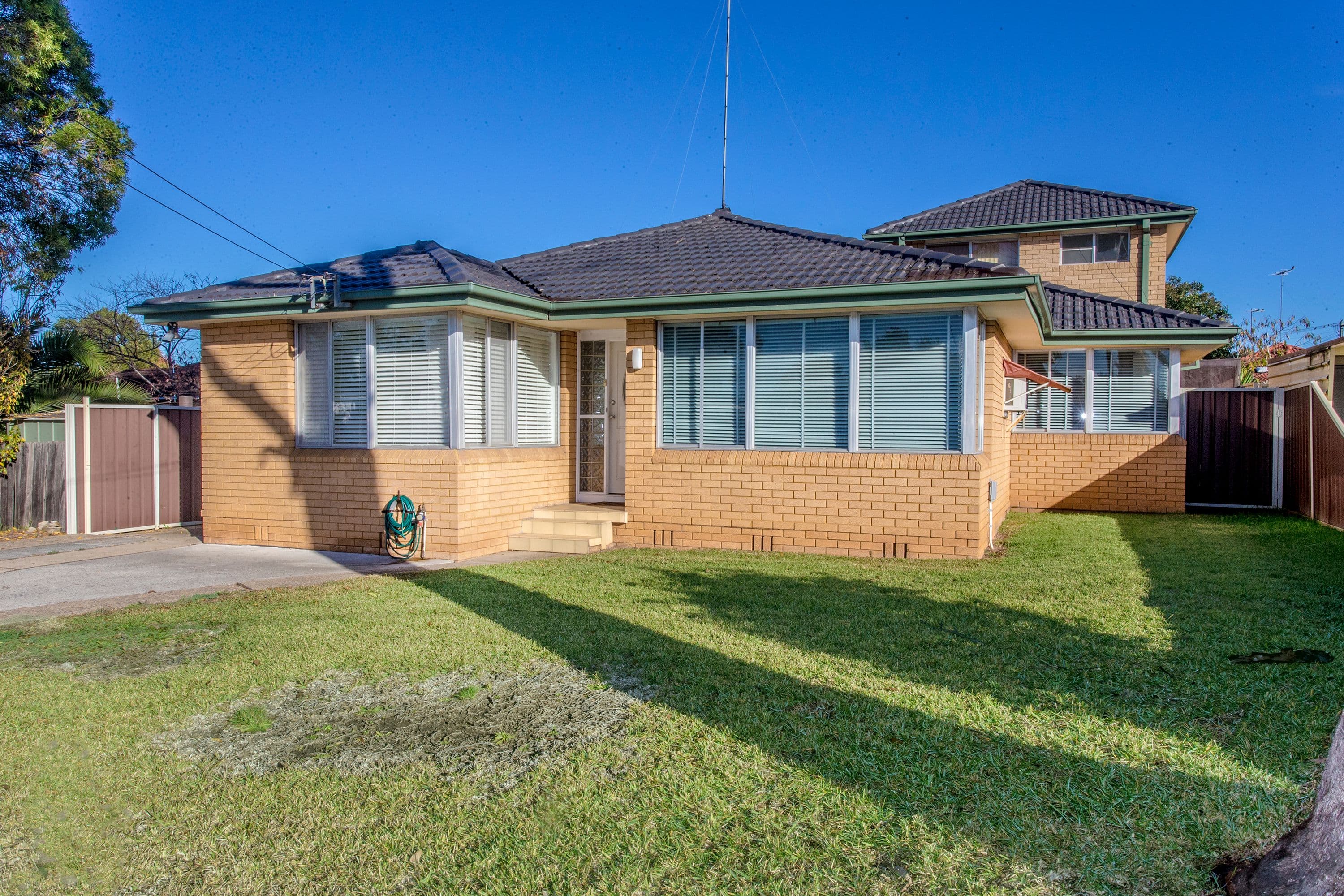 15 Benine Drive, Cambridge Park - Thumbnail 3