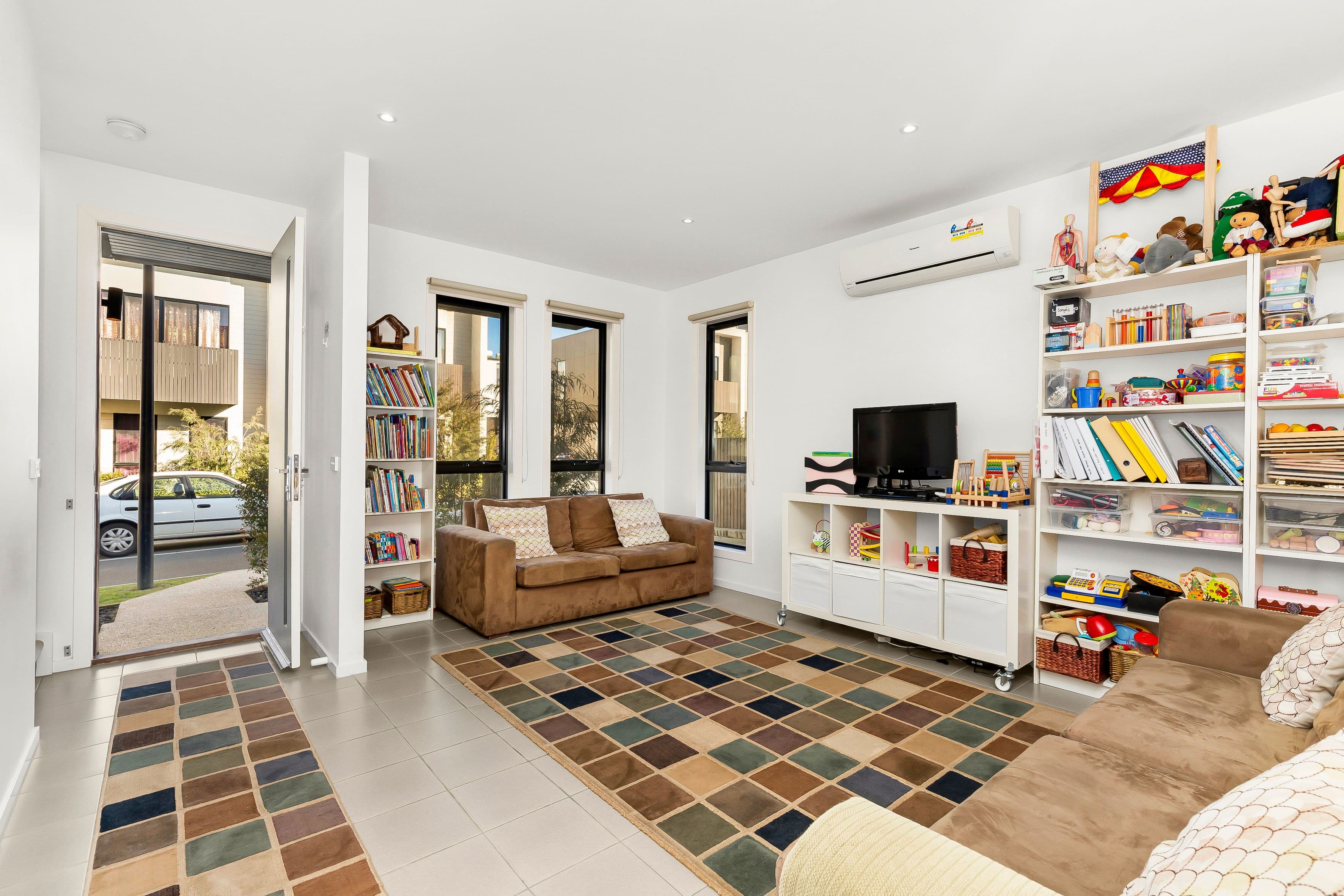 37 Mulberry Avenue, Cheltenham VIC 3192, Cheltenham - Thumbnail 3