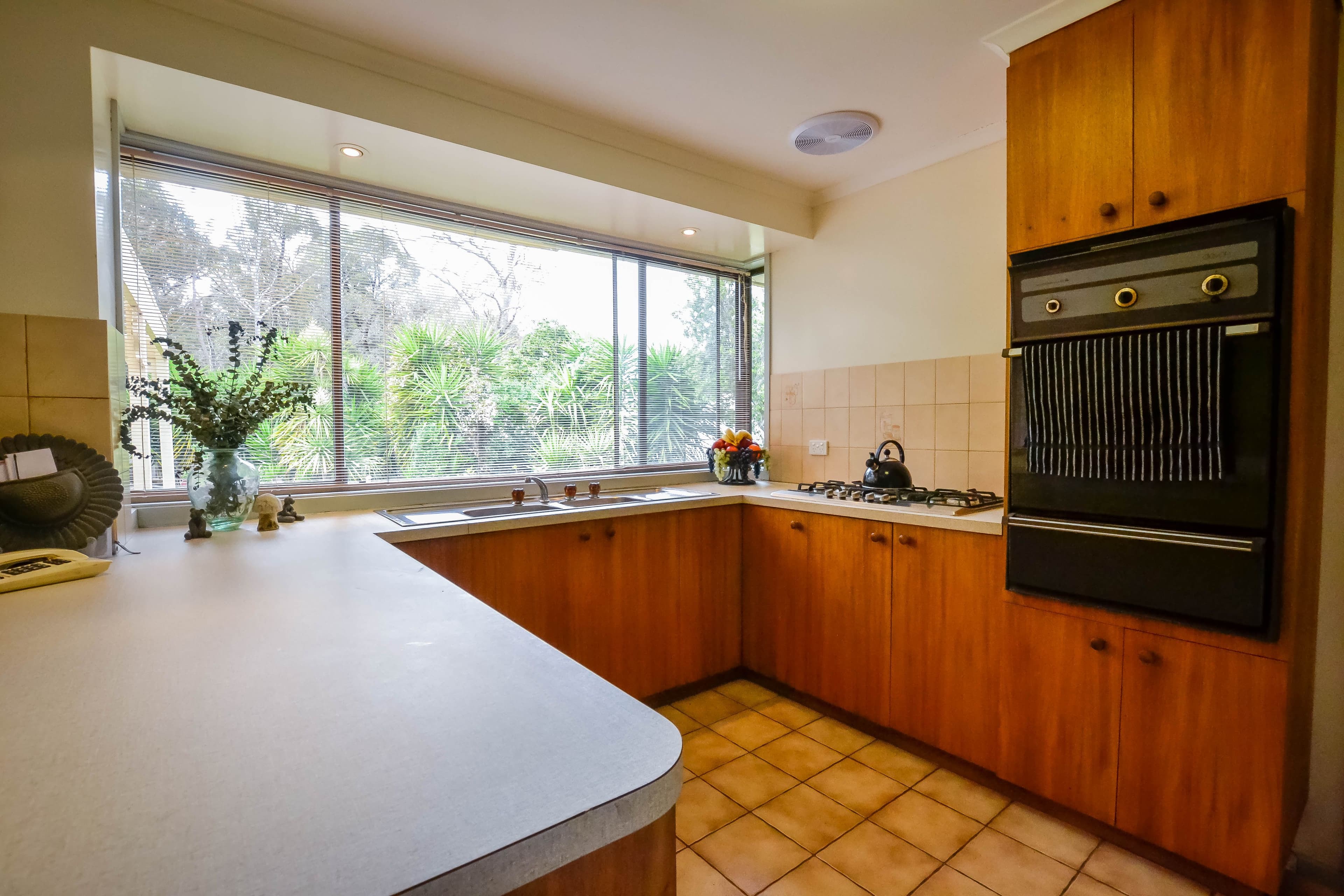 13 Yeramba Close, Strathdale VIC 3550, Strathdale - Thumbnail 6