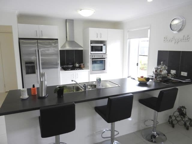 105 Summerfields Drive, CABOOLTURE QLD 4510, Caboolture - Thumbnail 3