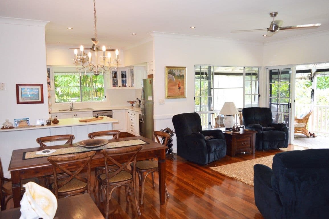 10 Spurwood Close, Wongaling Beach QLD 4852, Wongaling Beach - Thumbnail 3