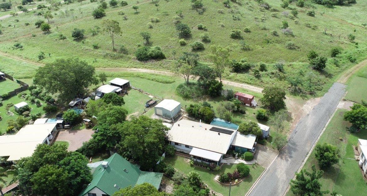 128 Hackett Terrace, Richmond Hill QLD 4820, Richmond Hill - Thumbnail 2