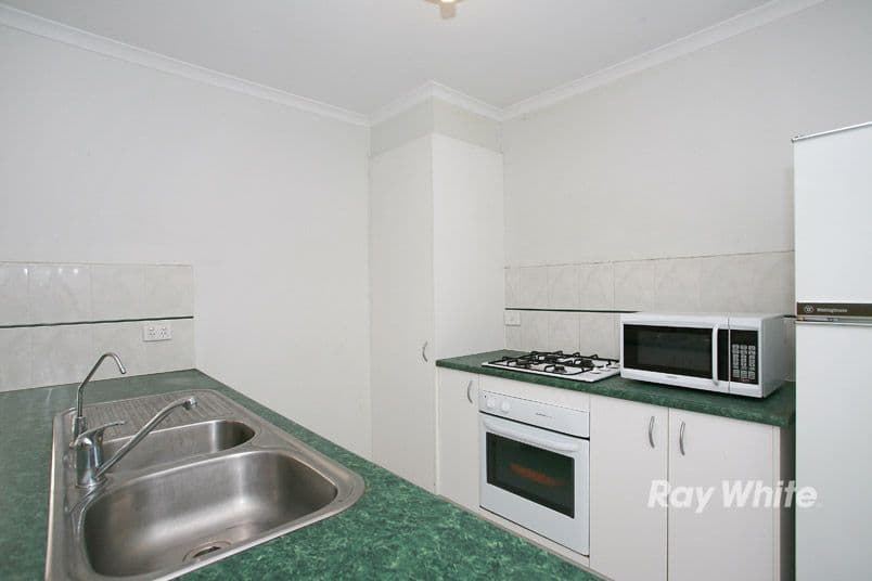 17 Greenbriar Way, CRANBOURNE WEST VIC 3977, Cranbourne West - Image 1