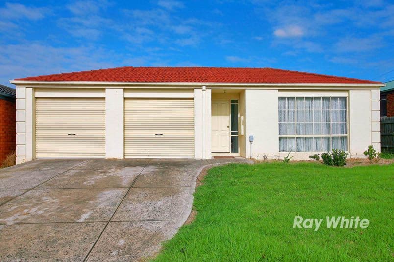 17 Greenbriar Way, CRANBOURNE WEST VIC 3977, Cranbourne West - Thumbnail 2