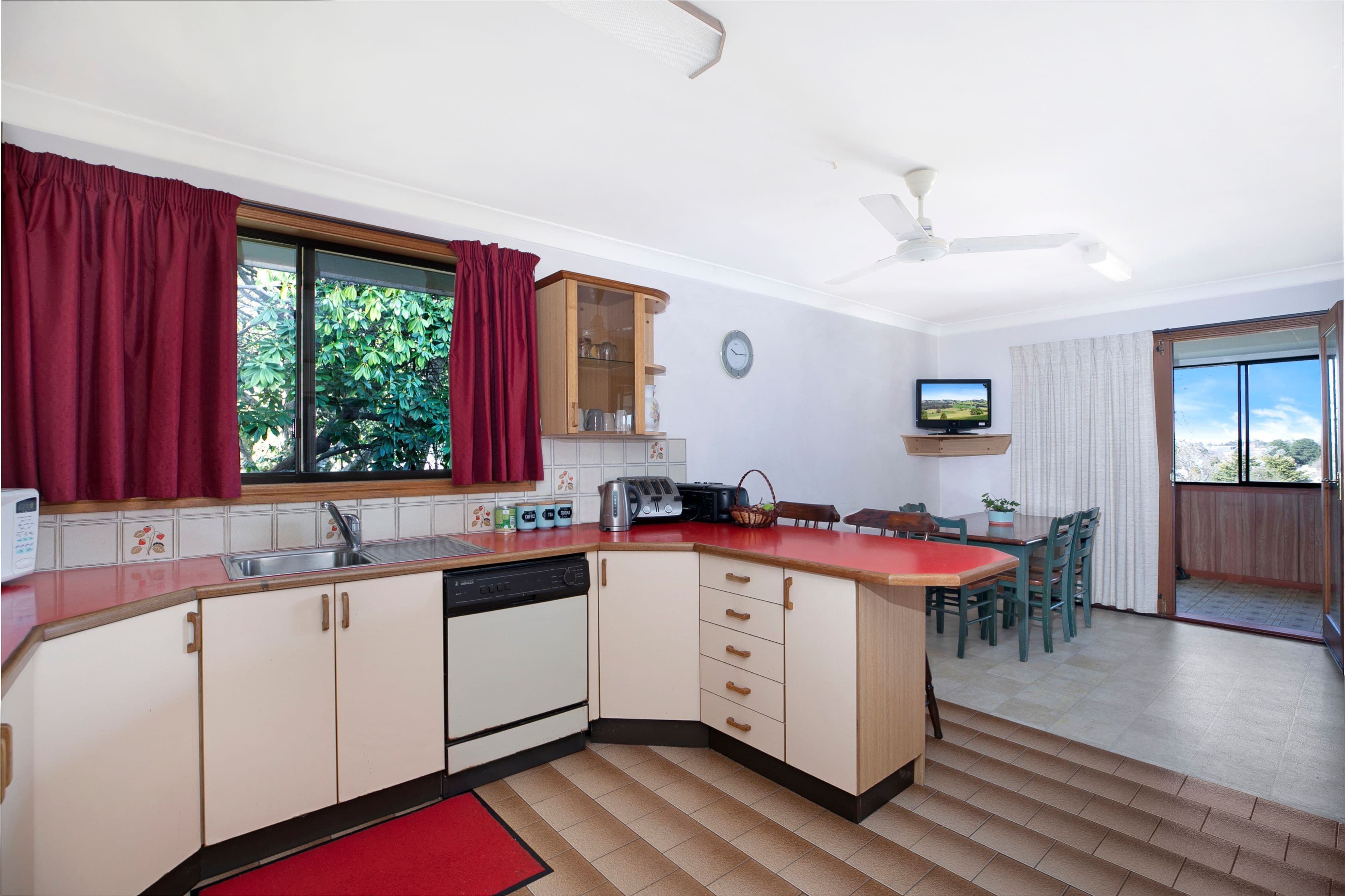 31 Oxley Drive, Bowral NSW 2576, Bowral - Thumbnail 4