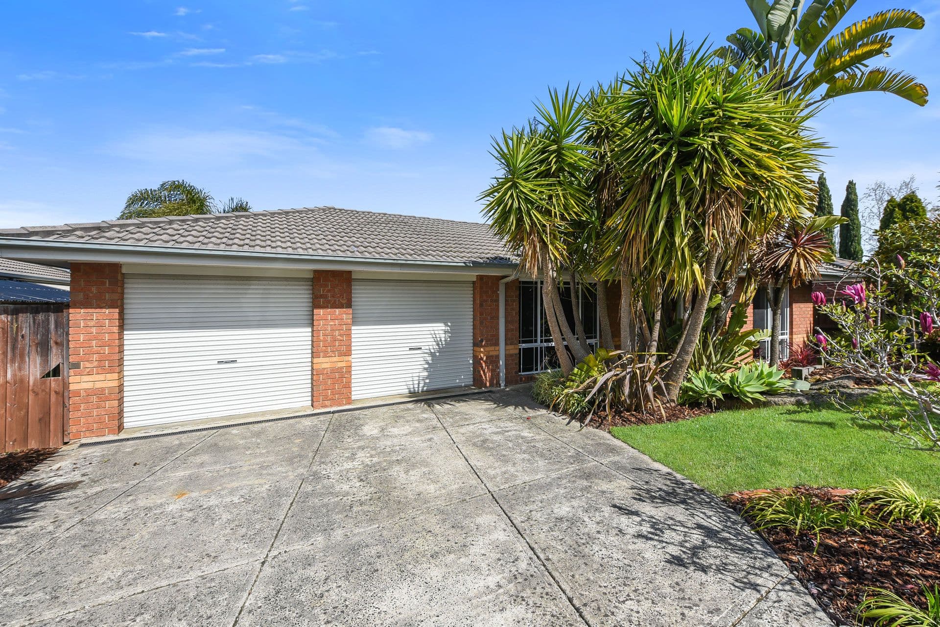 32 Hartsmere Drive, Berwick VIC 3806, Berwick - Thumbnail 2