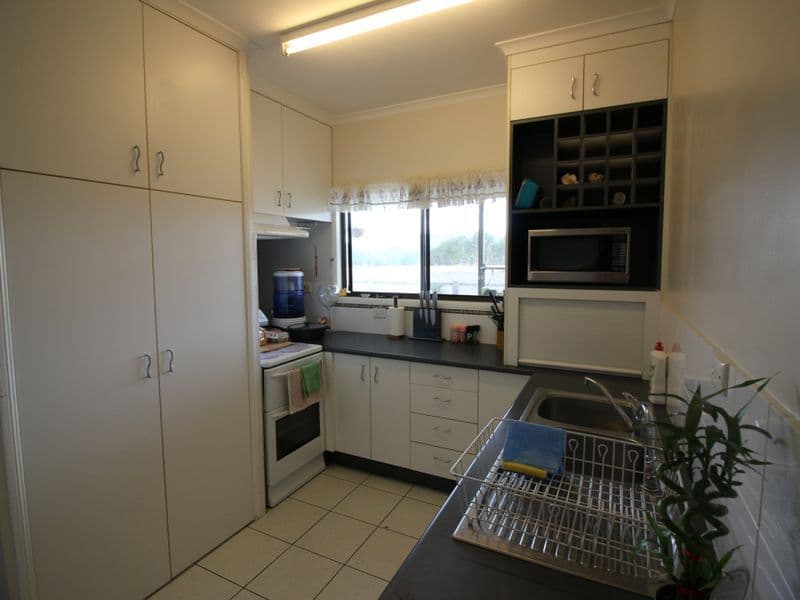 2 Huth Road, Mount Perry QLD 4671, Mount Perry - Thumbnail 2