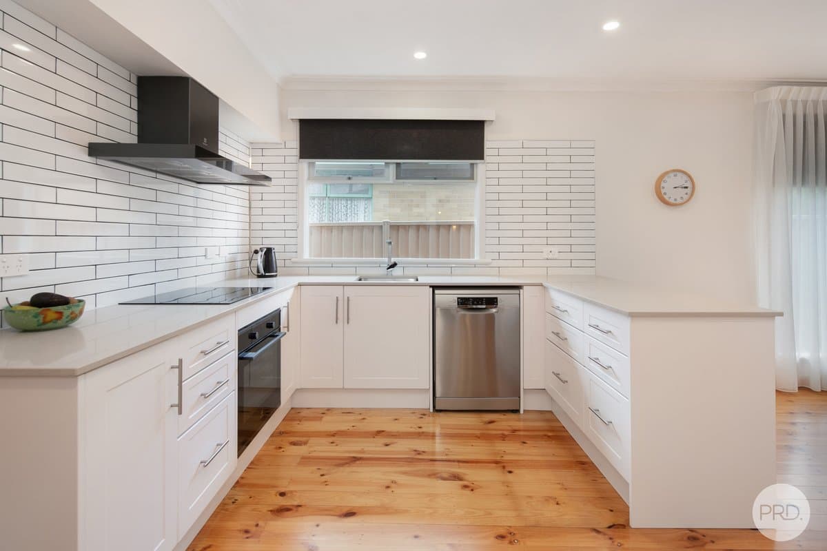 812 Talbot Street South, REDAN VIC 3350, Redan - Thumbnail 2