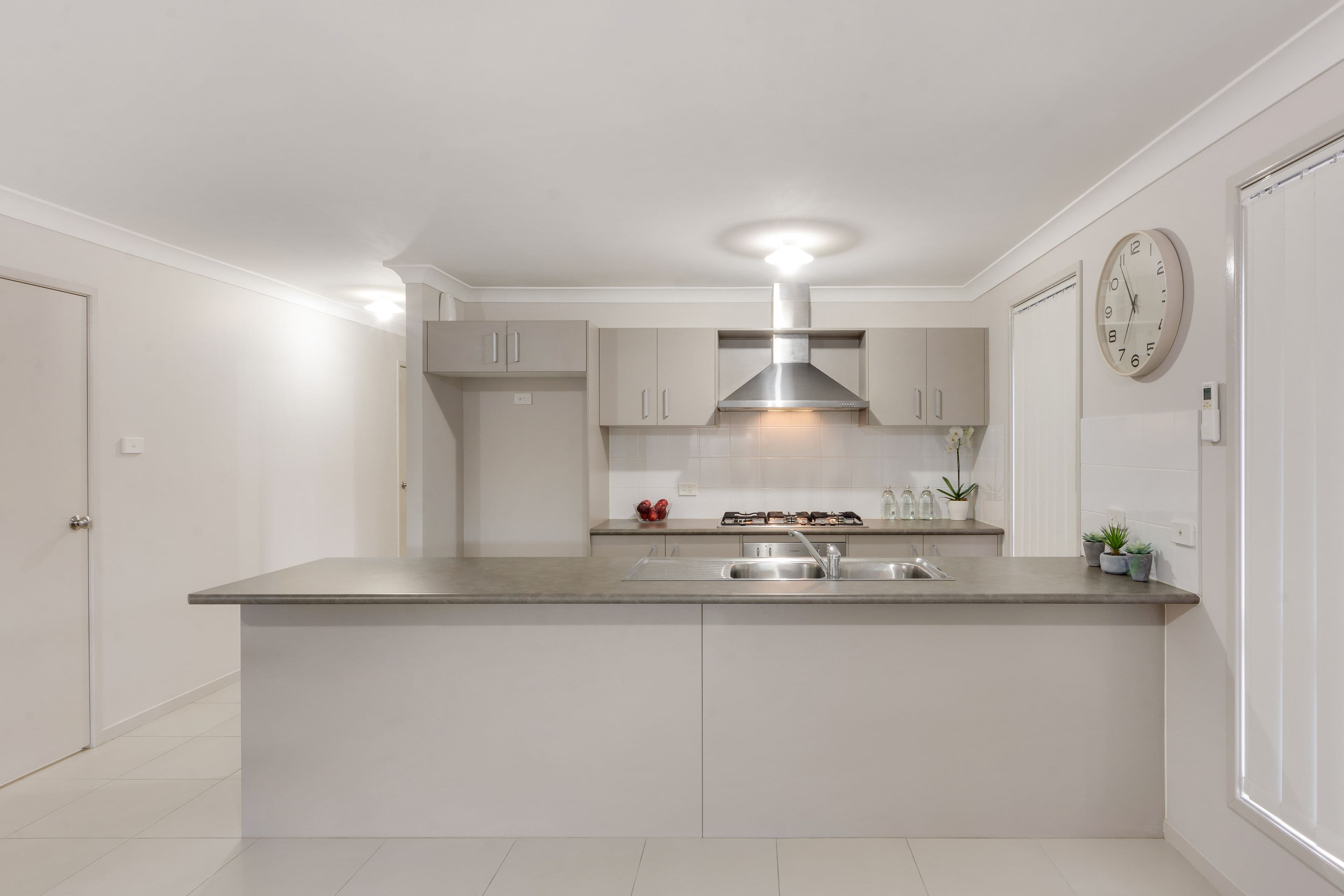 35 Maple Road, Casula - Thumbnail 4
