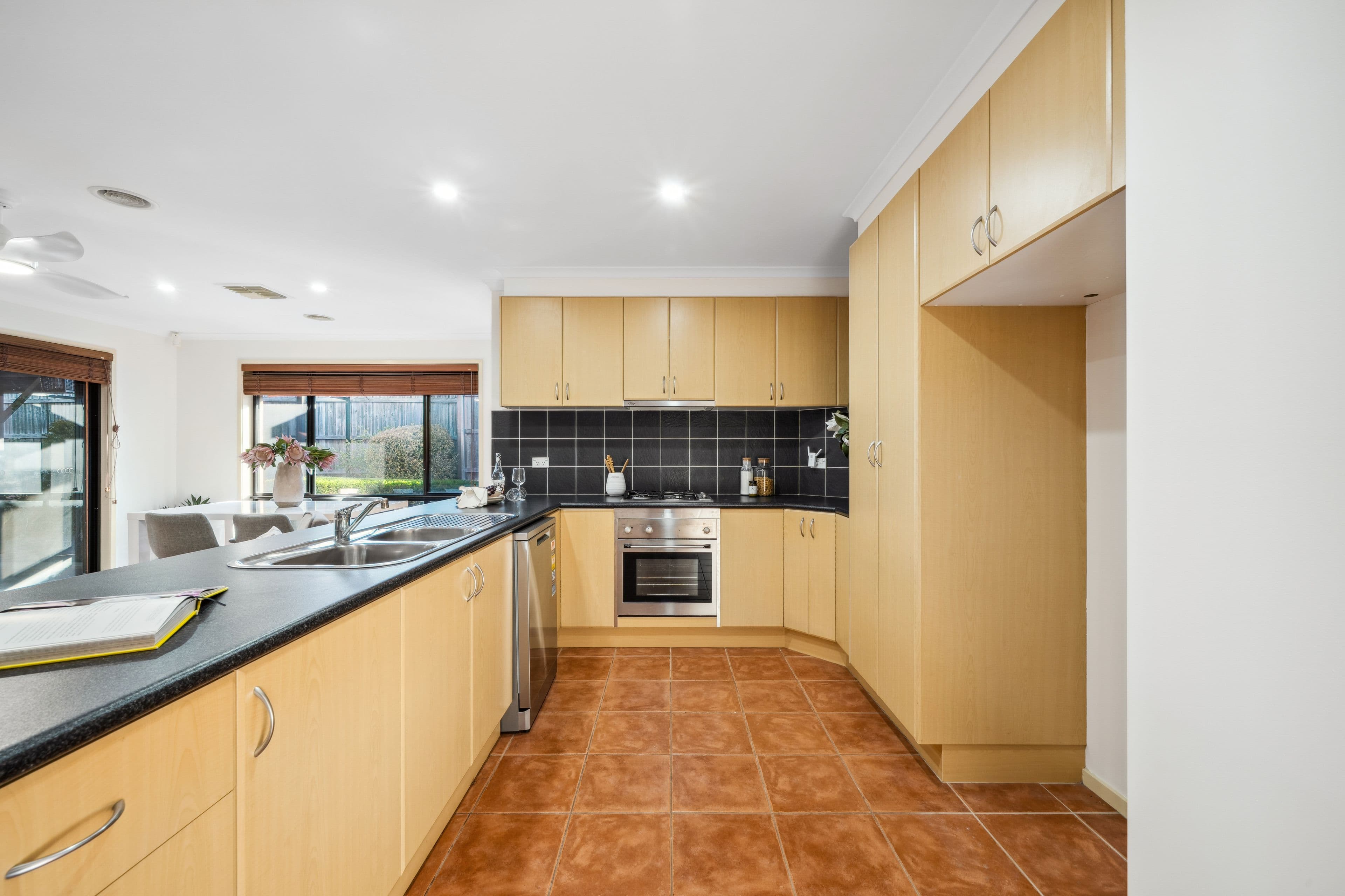 42 Shoobridge Circuit, Dunlop ACT 2615, Dunlop - Thumbnail 8