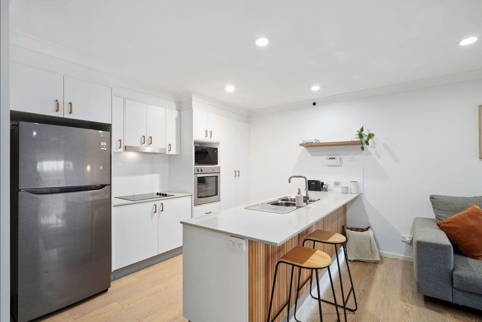 2 Mackenzie Street, Coomera QLD 4209, Coomera - Thumbnail 3