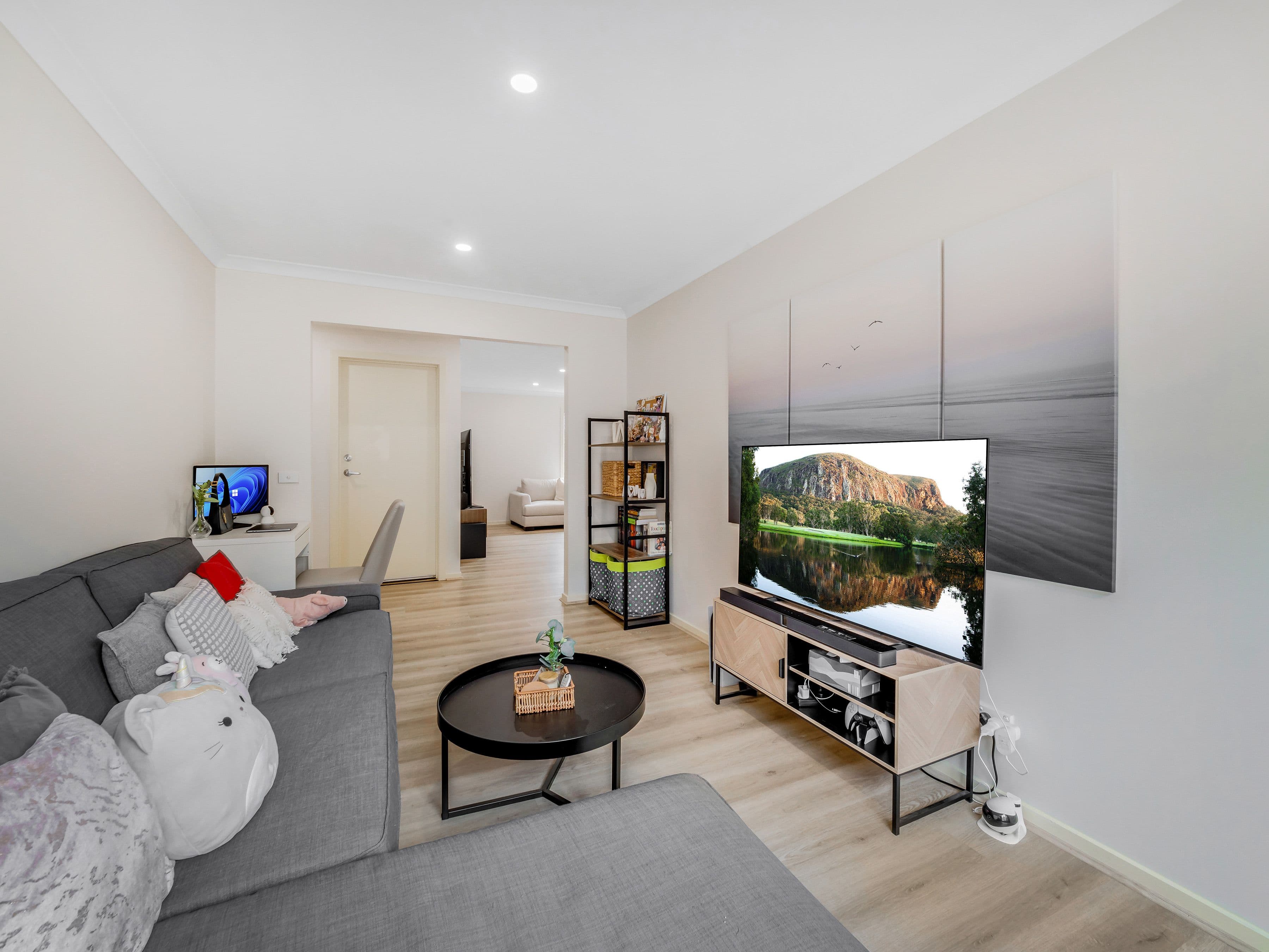 4 Greenview Court, Cranbourne North VIC 3977, Cranbourne North - Thumbnail 5