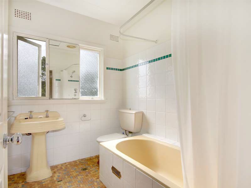 6  Betts Avenue, BLAKEHURST NSW 2221, Blakehurst - Thumbnail 6