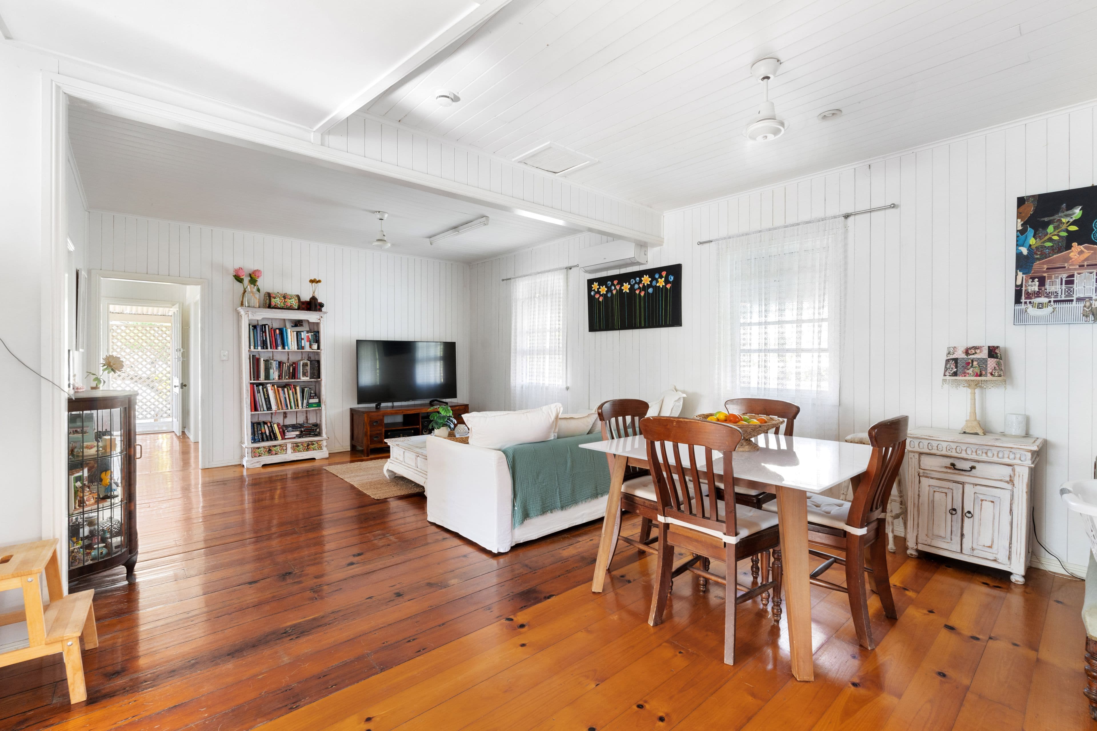 93 South Station Road, Silkstone QLD 4304, Silkstone - Thumbnail 4