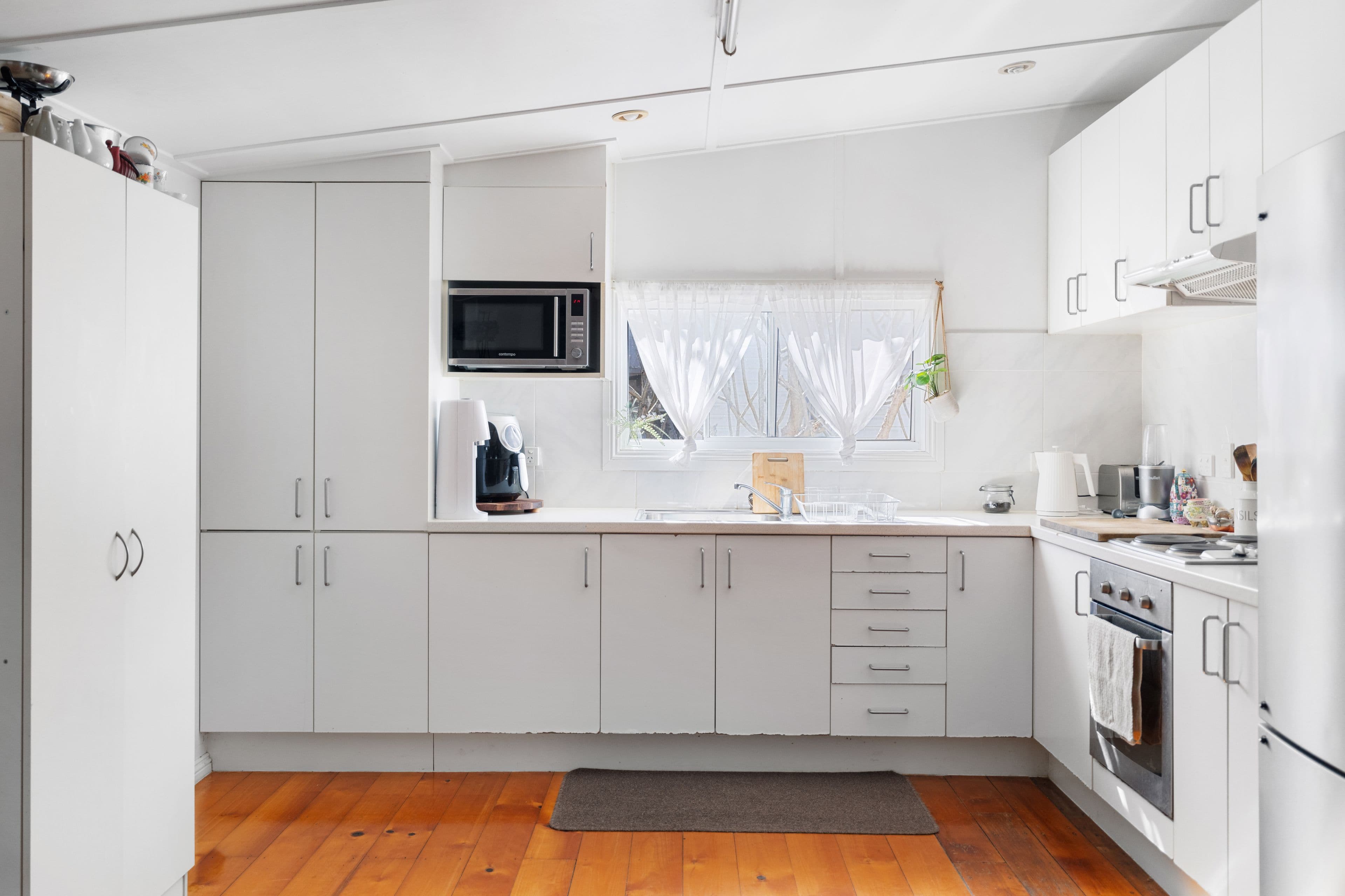 93 South Station Road, Silkstone QLD 4304, Silkstone - Thumbnail 5