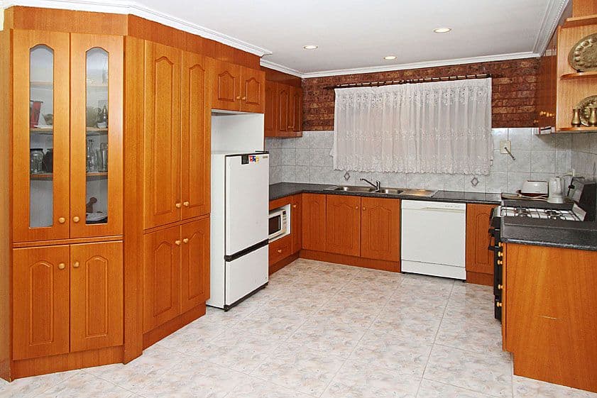 102 Curtin Avenue, Lalor VIC 3075, Lalor - Thumbnail 2
