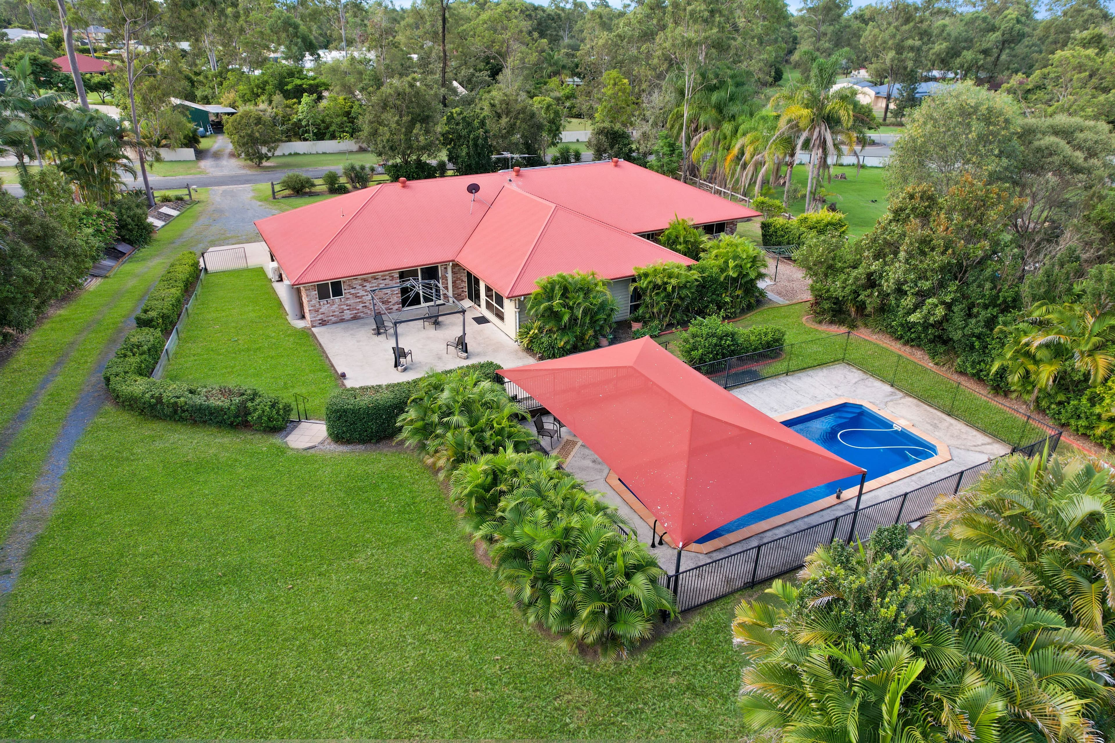 6-10 Macadamia Court, FLAGSTONE QLD 4280, Flagstone - Thumbnail 2